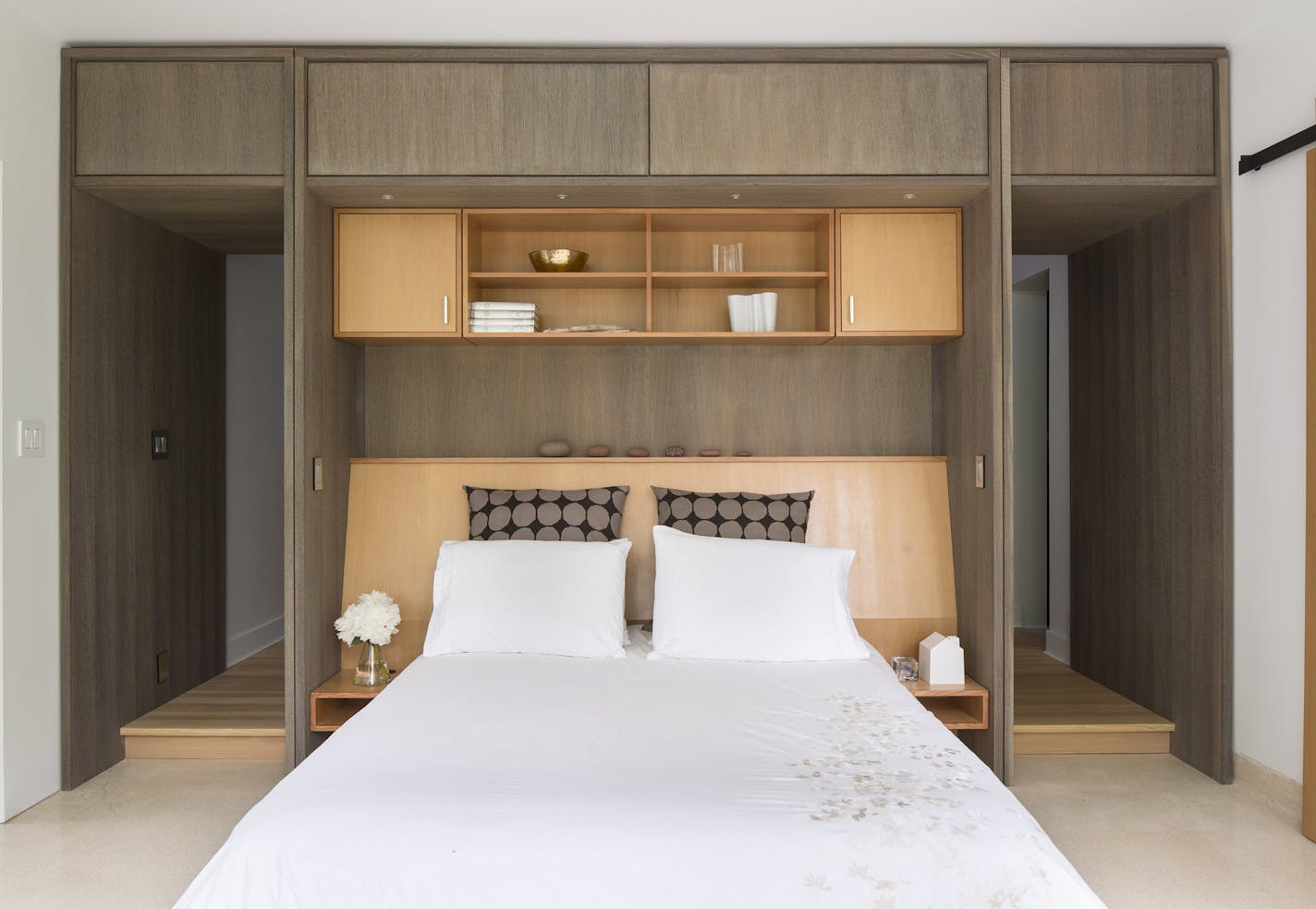 Everyday Solutions: Master bedroom makeover by SALA Architects.