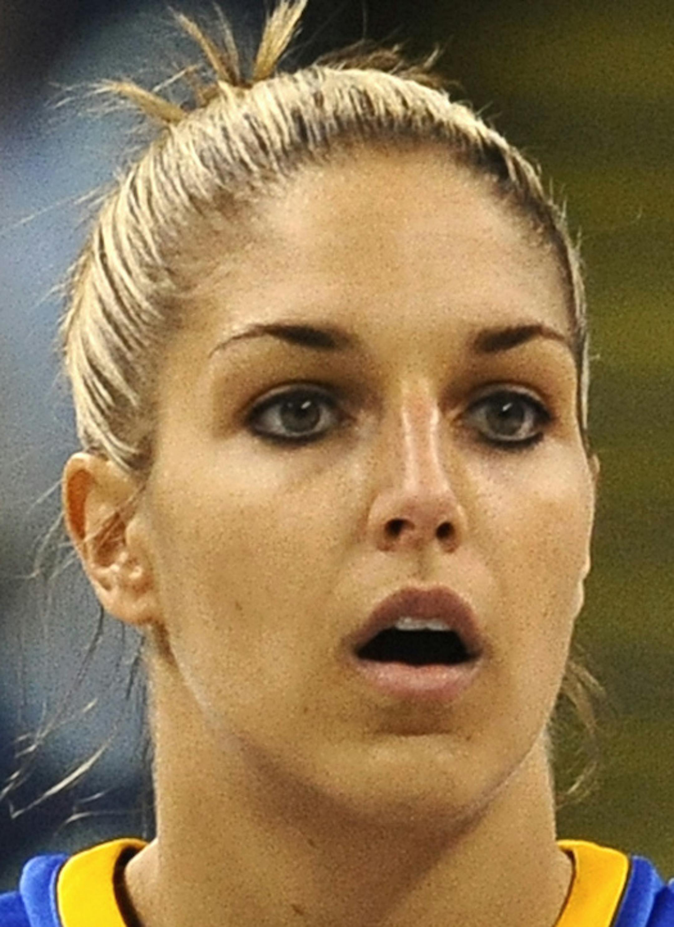 Delaware's Elena Delle Donne during the first half of a regional semifinal game against Kentucky in the NCAA college basketball tournament in Bridgeport, Conn., Saturday, March 30, 2013. (AP Photo/Jessica Hill) ORG XMIT: NYOTK ORG XMIT: MIN1304141829590117