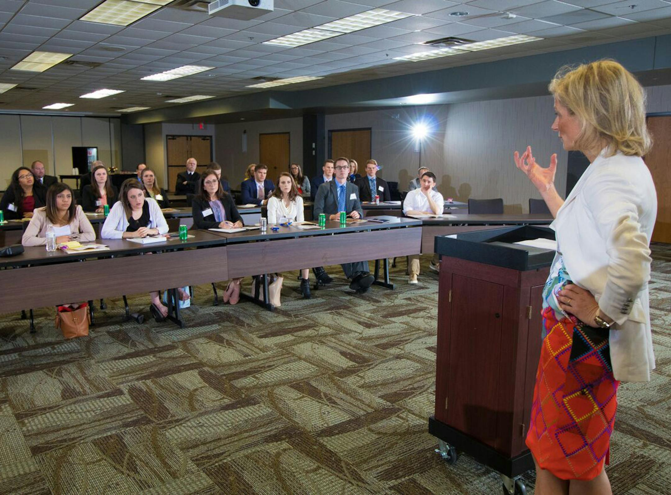 Manny Minton Beddoes, editor-in-chief of The Economist, spoke with students before addressing the implications of President Donald Trump for the world economy at the 10th annual Hendrickson Institute for Ethical Leadership Forum at St. Mary's University in Minneapolis on April 25. Photo: St. Mary's University