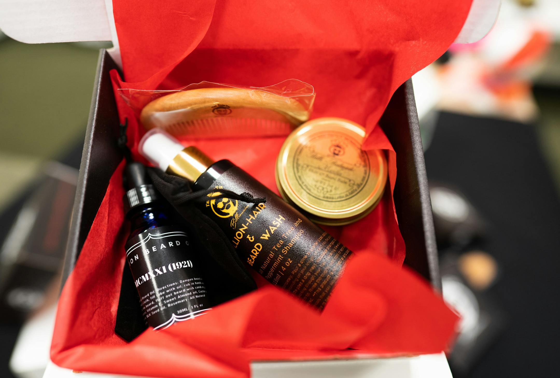 Kenneth Scales packages his BowTie Billionaire men's haircare products in "Billi Boxs." ] MARK VANCLEAVE &#xa5; The Chameleon Consortium pop-up retail spaces in Gaviidae Commons launched Monday, Apr 1, 2019. About 20 primarily minority-led small business will filling the street and skyway level storefronts though April 26.