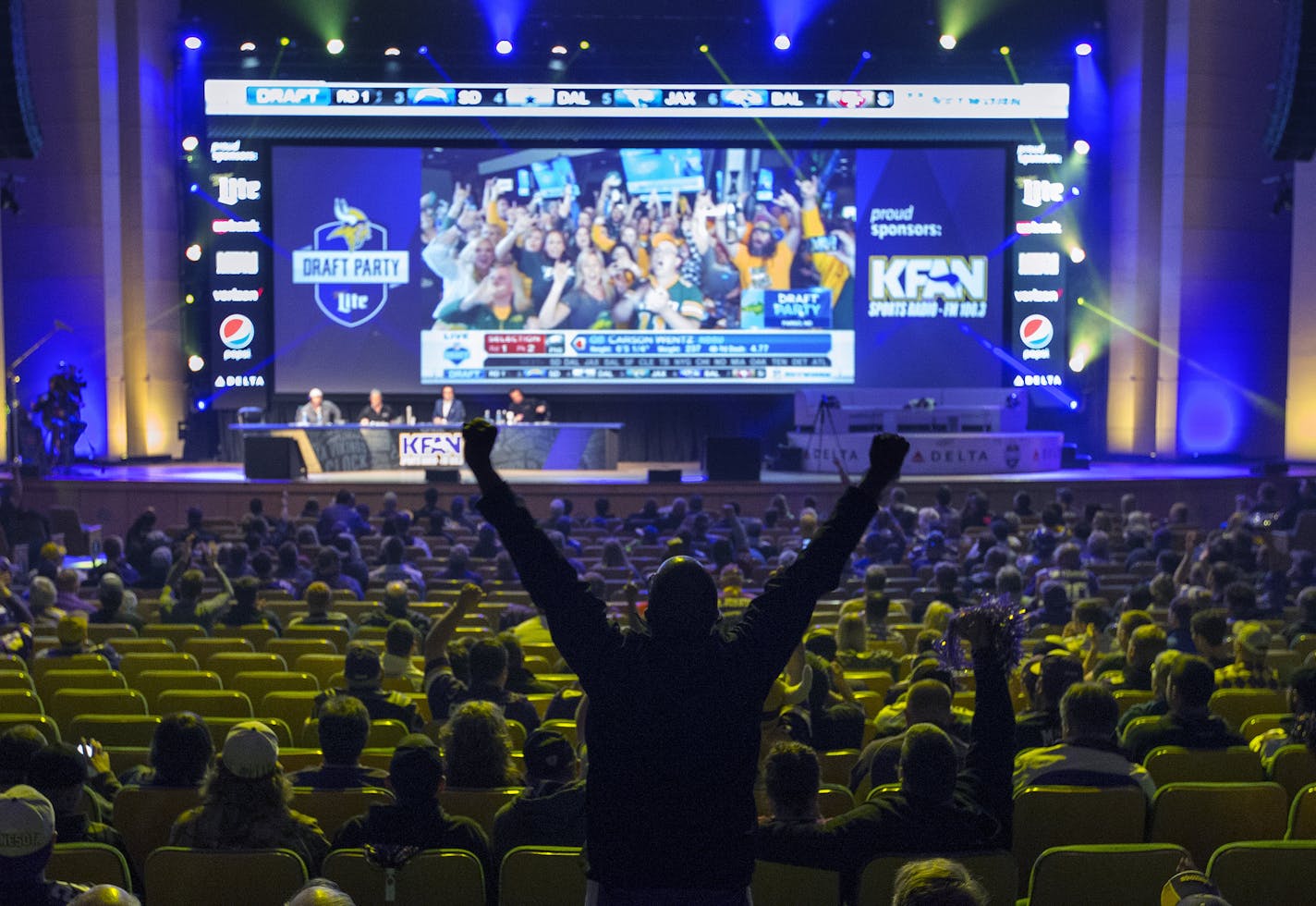 Vikings fans cheered during the festivities at the team draft party held at the Minneapolis Convention Center. ] CARLOS GONZALEZ cgonzalez@startribune.com - April 28, 2016, Minneapolis, MN, Minneapolis Convention Center, NFL Draft. Minnesota Vikings Draft Party 2016