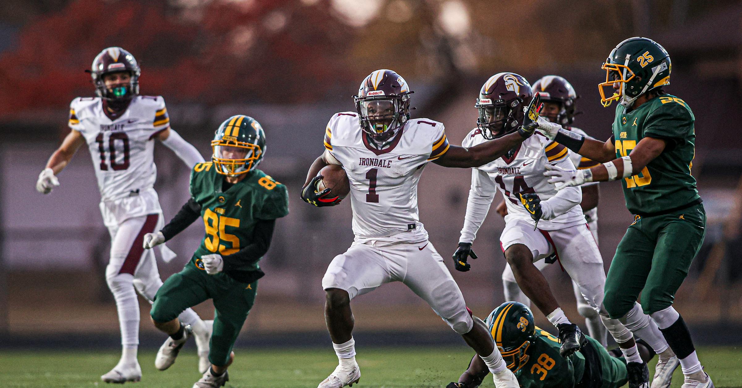 Two Rivers surges past Hastings in the Class 5A football playoffs