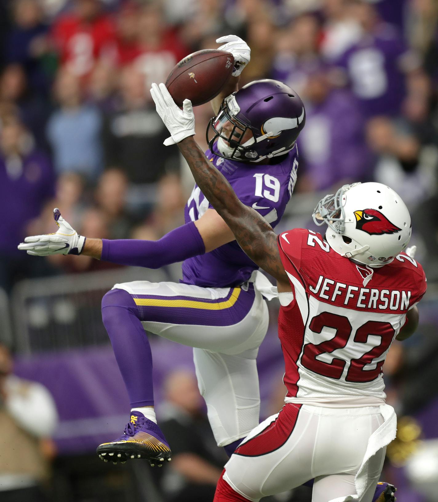 Arizona&#xed;s Tony Jefferson got called for pass interfearance on this pass from Sam Bradford intended for Adam Thielen in the 1st quarter. This penalty set up a Vikings TD on the next play. ] Minnesota Vikings -vs- Arizona Cardinals U.S. Bank Stadium
brian.peterson@startribune.com
Minneapolis, MN 11/20/16