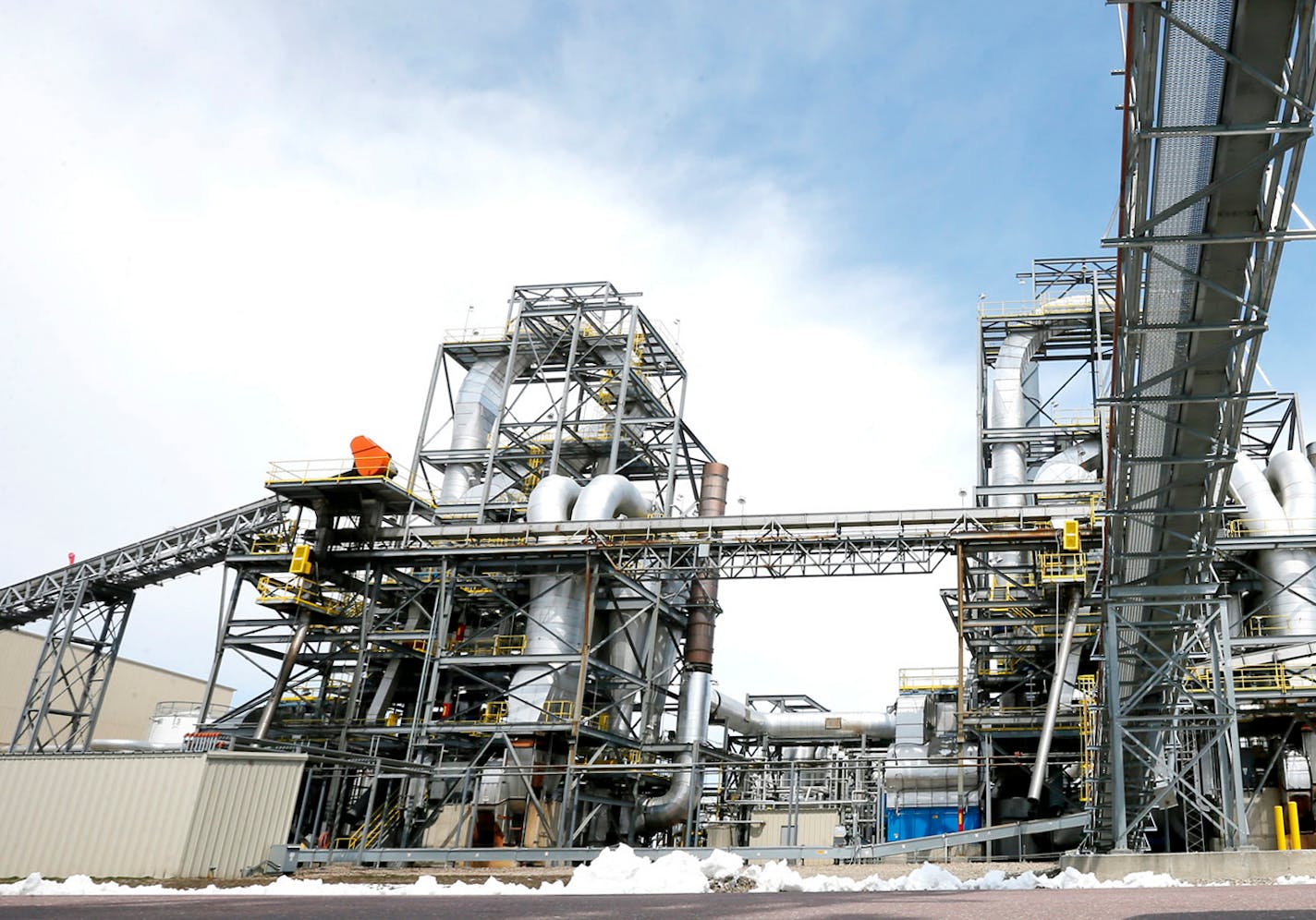 The Fairmont, Minn., plant is the state's second-largest ethanol refinery with a capacity of 113 million gallons per year. .