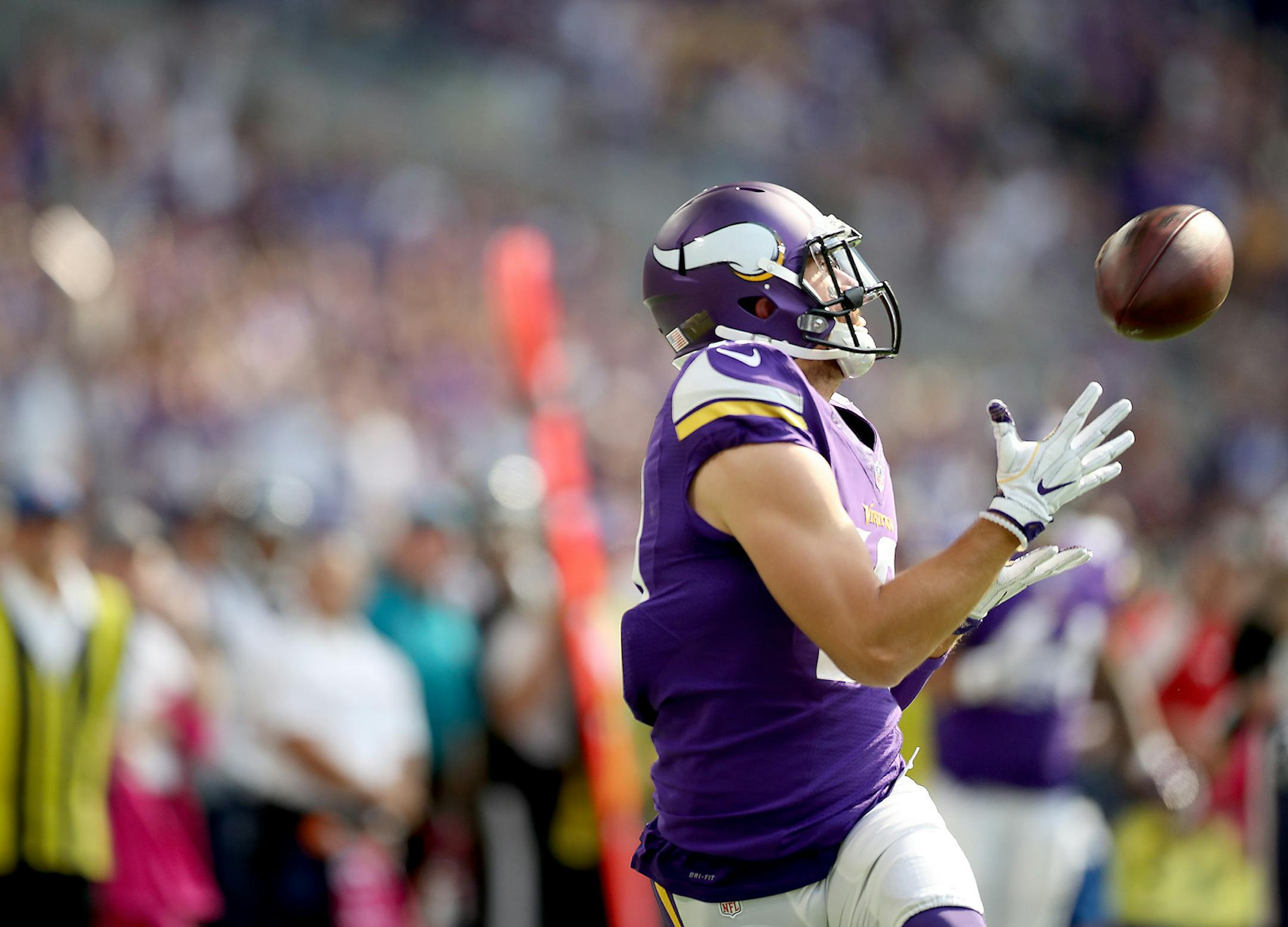 Minnesota Vikings wide receiver Adam Thielen caught a touchdown pass in the first quarter as they took on the Houston Texans at US Bank Stadium, Sunday, October 9, 2016 in Minneapolis, MN. ] (ELIZABETH FLORES/STAR TRIBUNE) ELIZABETH FLORES • eflores@startribune.com ORG XMIT: MIN1610091237030182