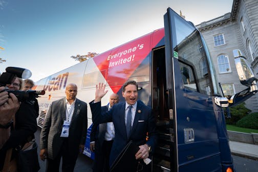 Dean Phillips stepped off of his campaign bus at the New Hampshite Statehouse where he filed a declaration of candidacy to run for the New Hampshire presidential primary  Friday, Oct. 27, 2023  Concord, Minn.   ] GLEN STUBBE • glen.stubbe@startribune.com