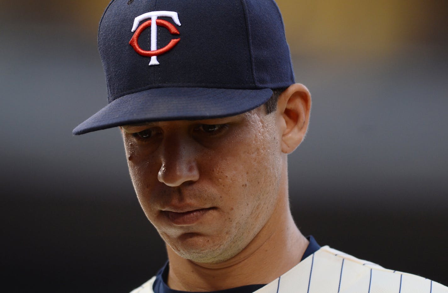 Twins starter Tommy Milone