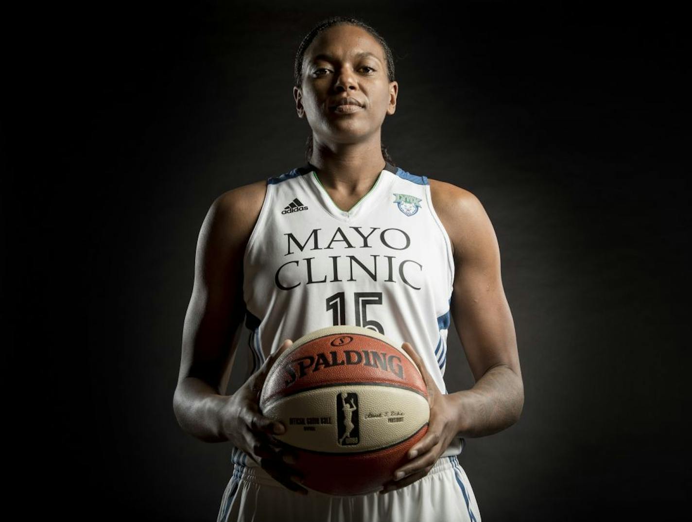 Minnesota Lynx Asjha Jones (15).