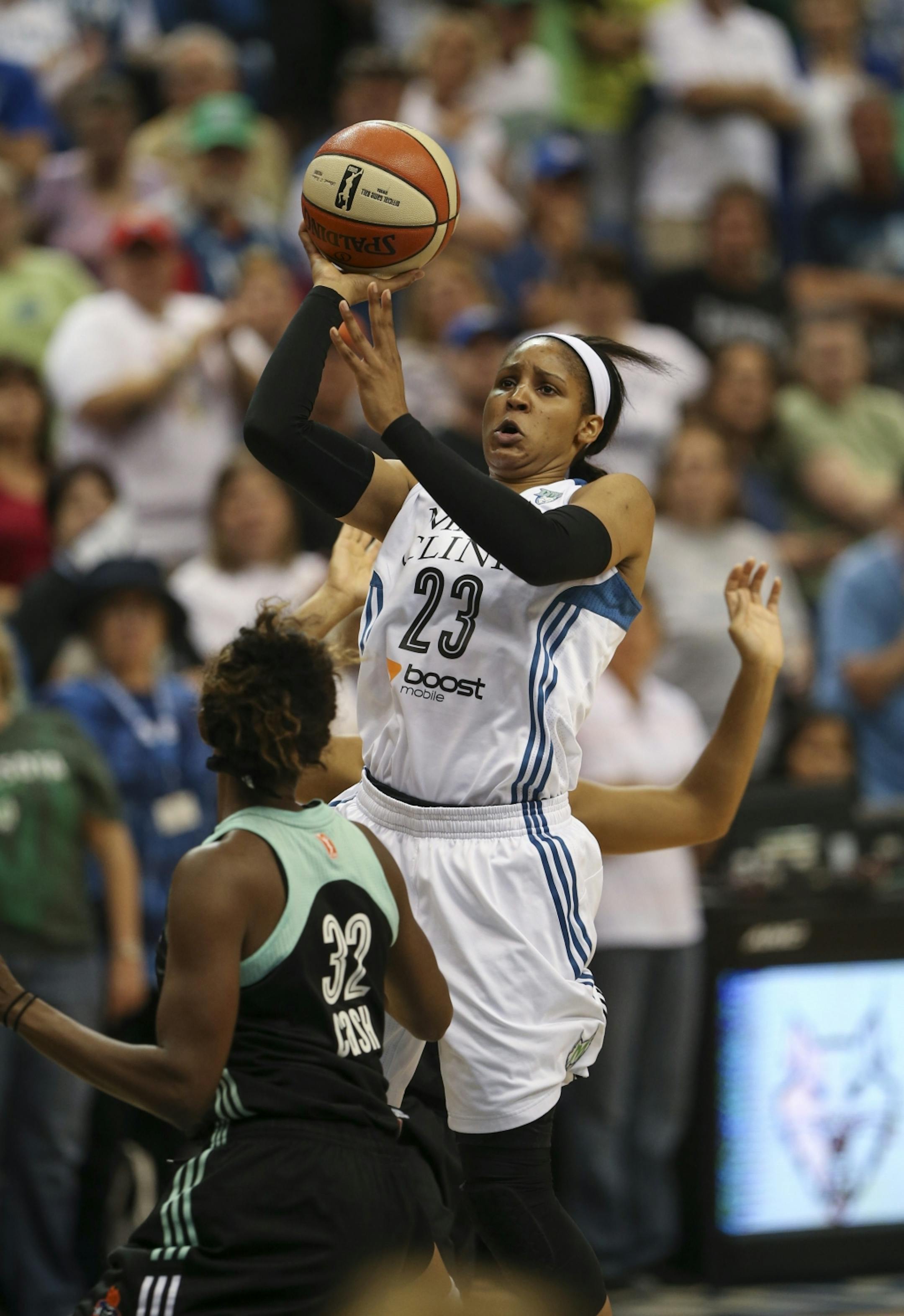 Minnesota Lynx forward Maya Moore scored in the first quarter Sunday night.