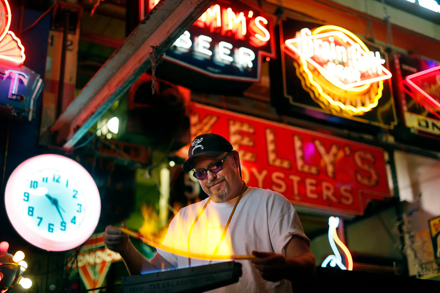 Not dim yet: How Minnesota lit the way for neon signs
