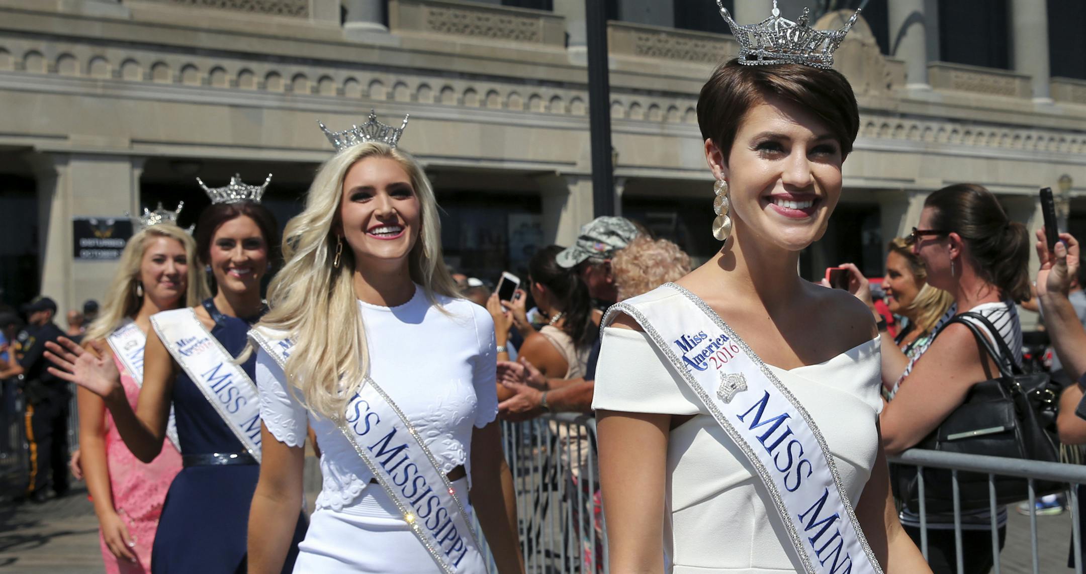 Miss Minnesota, Madeline Van Ert is introduced during Miss America Pageant arrival ceremonies Tuesday, Aug. 30, 2016, in Atlantic City. The contestants from all 50 states, the District of Columbia and Puerto Rico were welcomed to the city Tuesday afternoon to kick off two weeks that will culminate in the crowning of the 2017 Miss America on Sept. 11. (AP Photo/Mel Evans) ORG XMIT: MIN2016091516543930