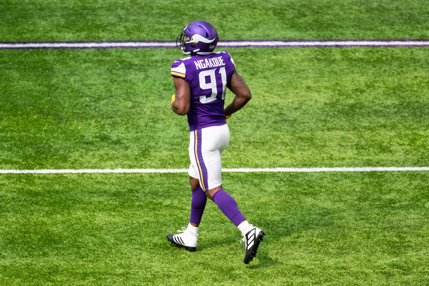 Vikings defensive end Yannick Ngakoue looks on in the first quarter vs. Green Bay