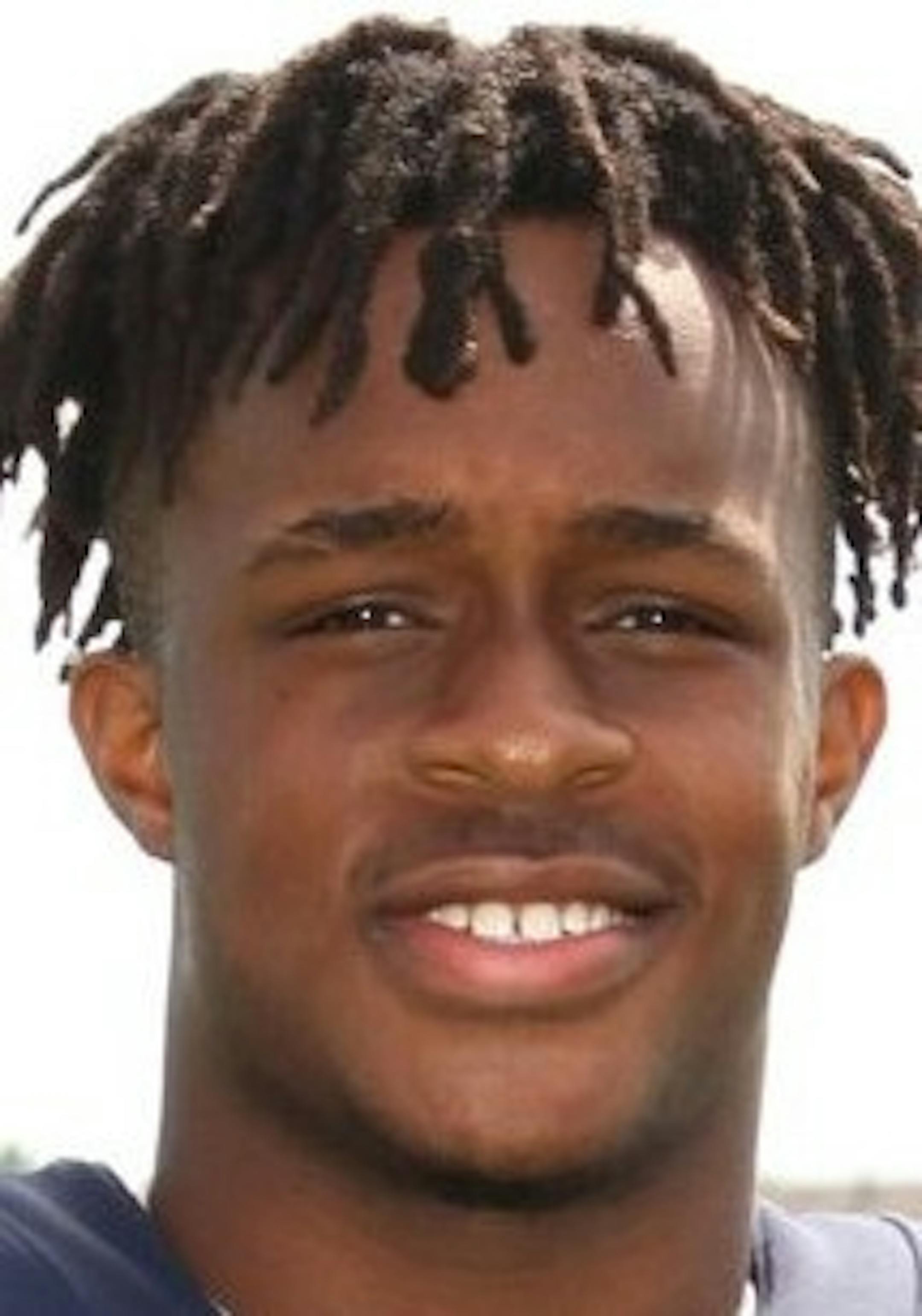 Obi Evuleocha. Champlin Park football, 2019-20