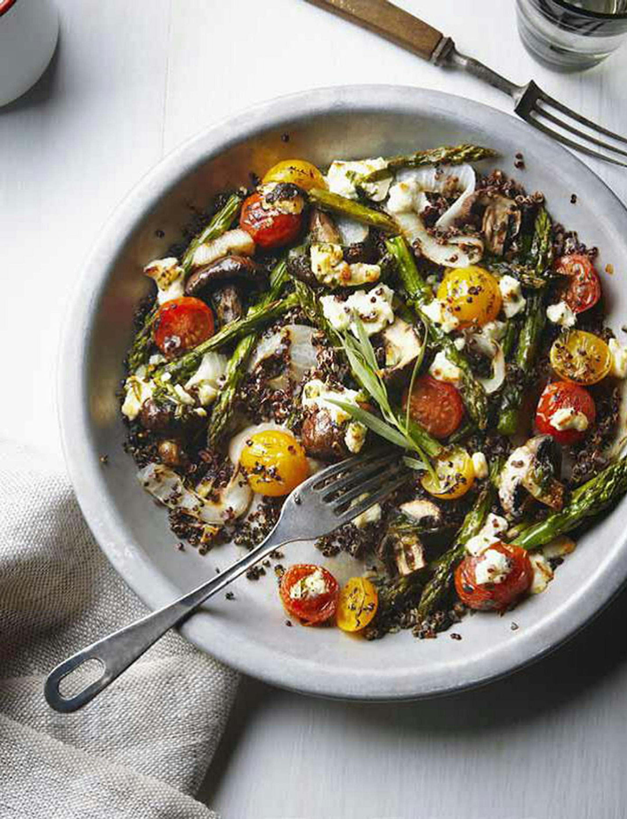 Images: ¬© Ryan Szulc Grilled Tarragon Vegetable Quinoa, from "Quinoa Revolution: Over 150 Healthy, Great-Tasting Recipes Under 500 Calories"