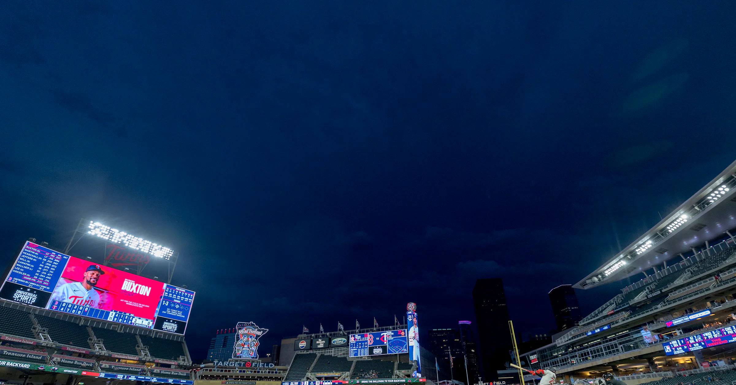 Twins hit four homers, knock out Crochet quickly in 13-6 victory over Red ...