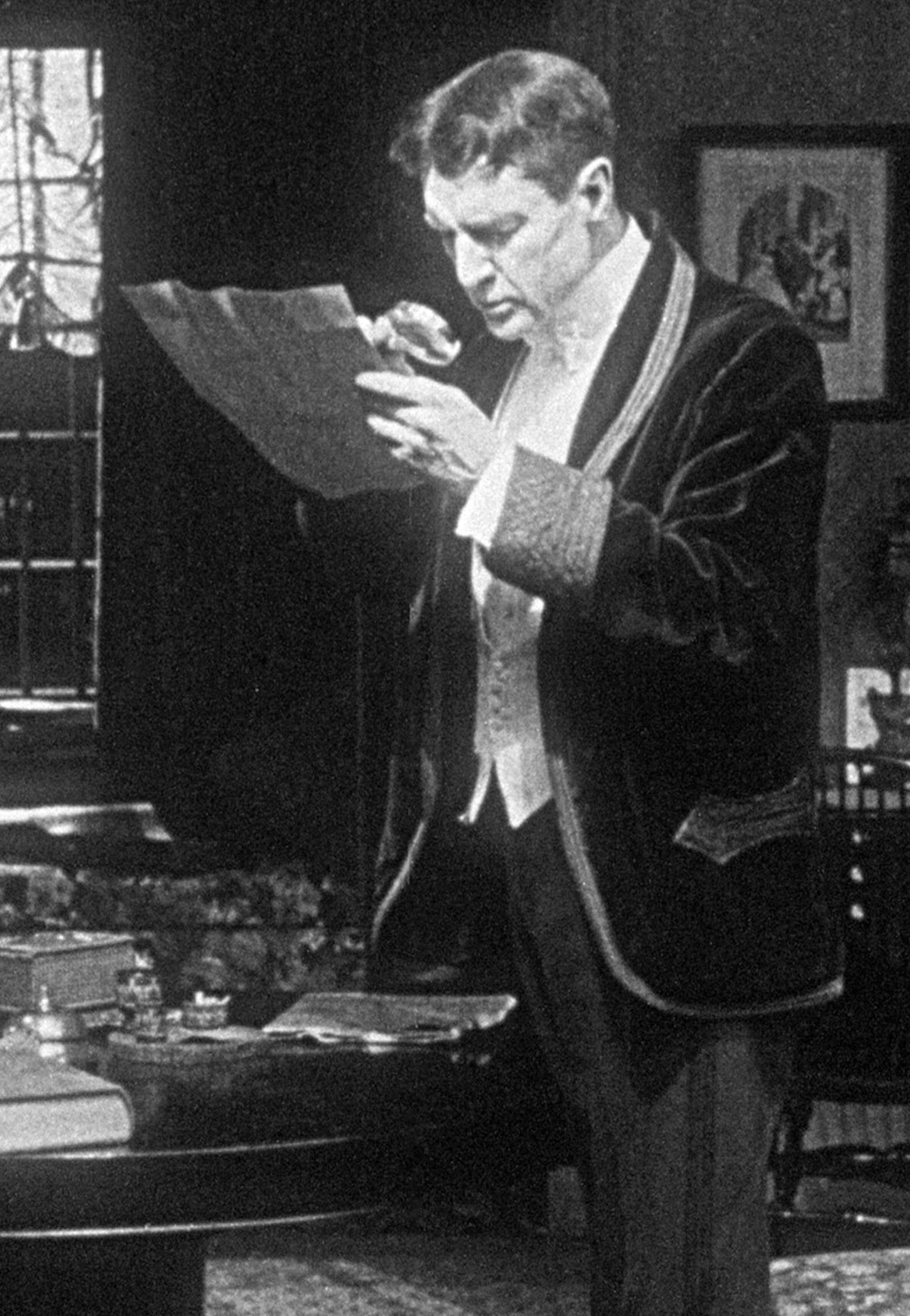 William Gillette in the 1916 silent film "Sherlock Holmes." (San Francisco Silent Film Festival) ORG XMIT: 1168652
