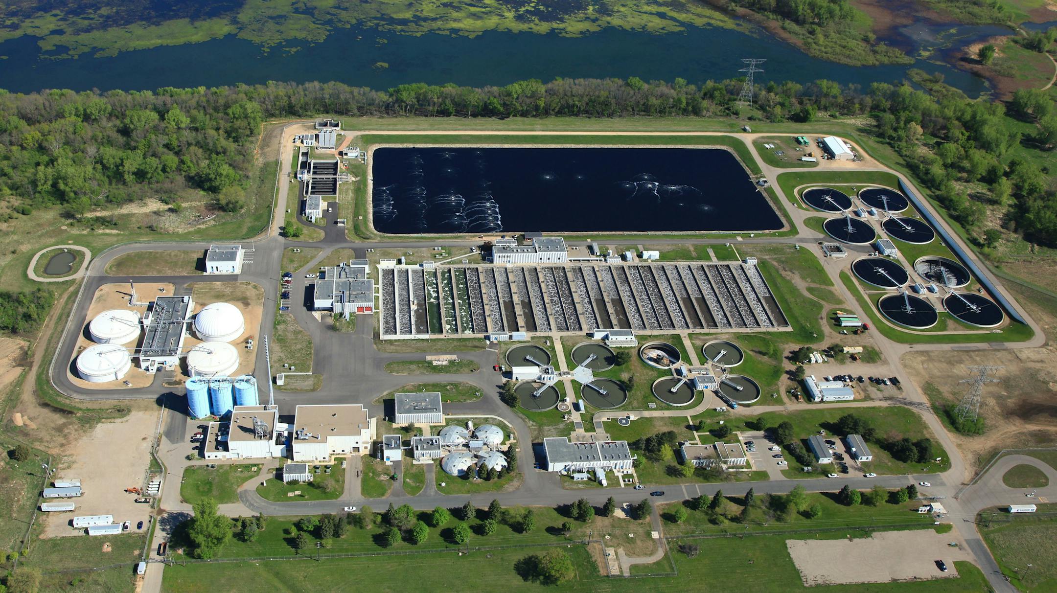 Aerial view of Blue Lake Wastewater Treatment Plant - looking north Photo must be accompanied by credit line: Photo by Bordner Aerials ORG XMIT: MIN1308011312315393
