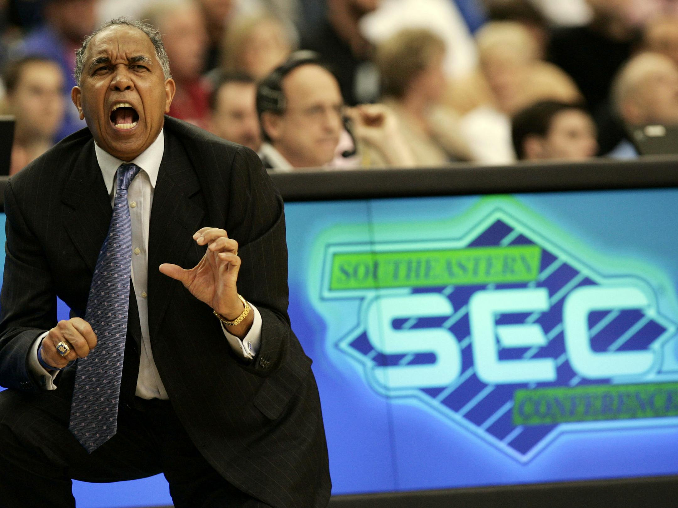 Though this is Tubby Smith’s first game coaching against Florida since joining the Gophers, he is plenty familiar with the Gators and coach Billy Donovan’s program from his time at Kentucky. Donovan won his past six games against Smith’s Wildcats before Smith left Kentucky to lead the Gophers in 2007.