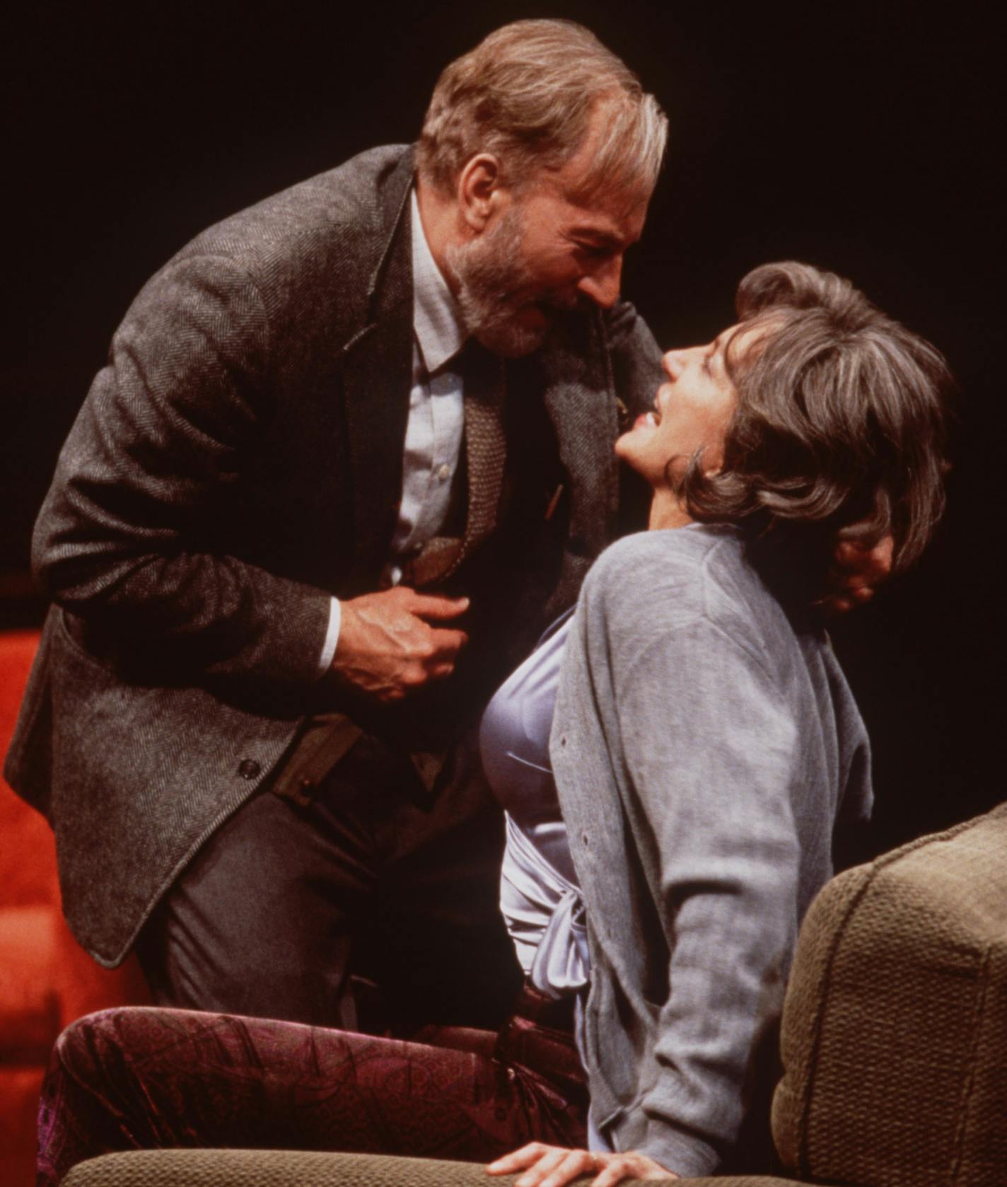 patrick stewart and mercedes ruehl in "who's afraid of virginia woolf?"