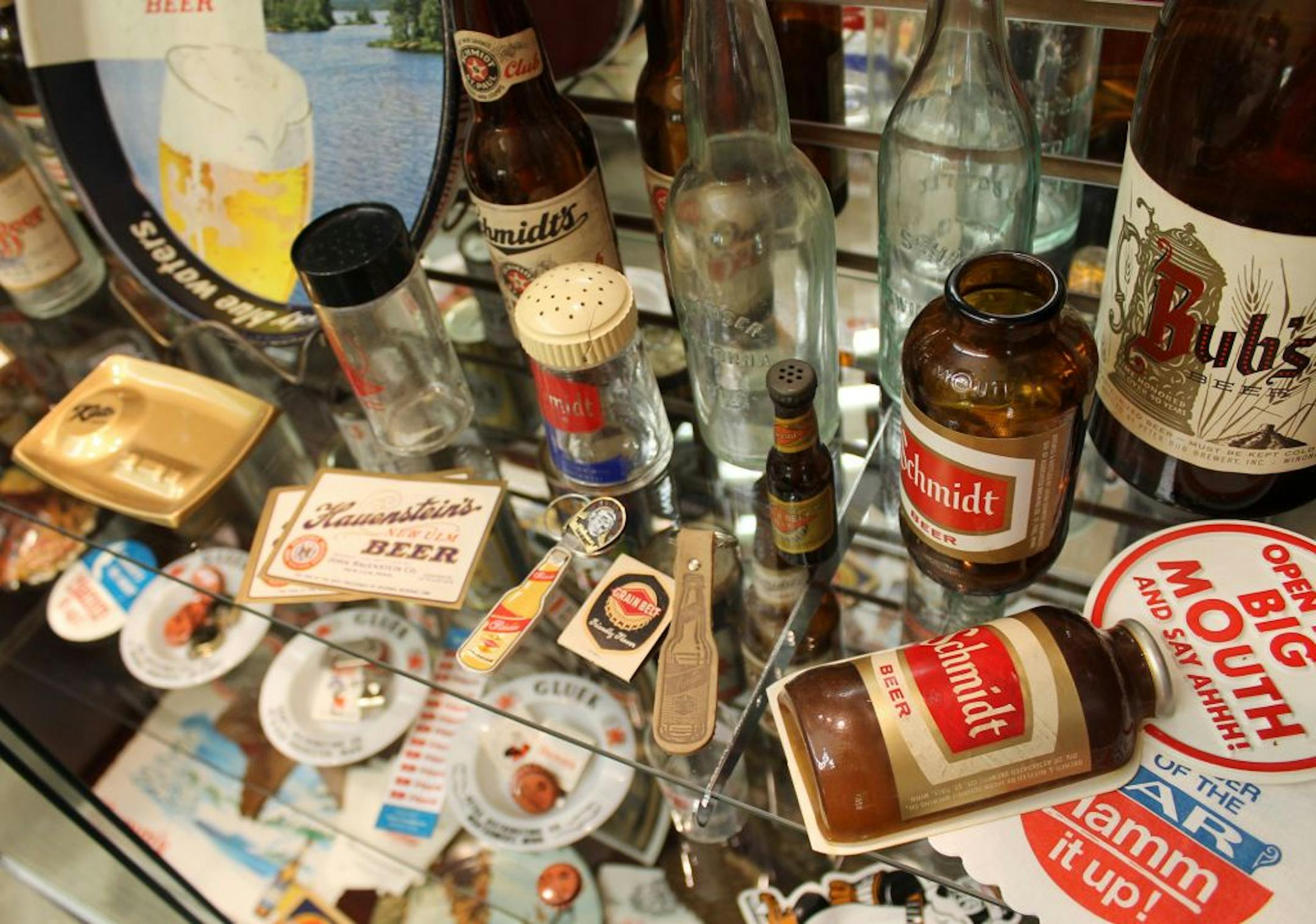 (for NIGHT0824). I took some photos. Here are two. One is of the beer hall's kids area (featuring Sven the Brewer). The other is memorabilia.