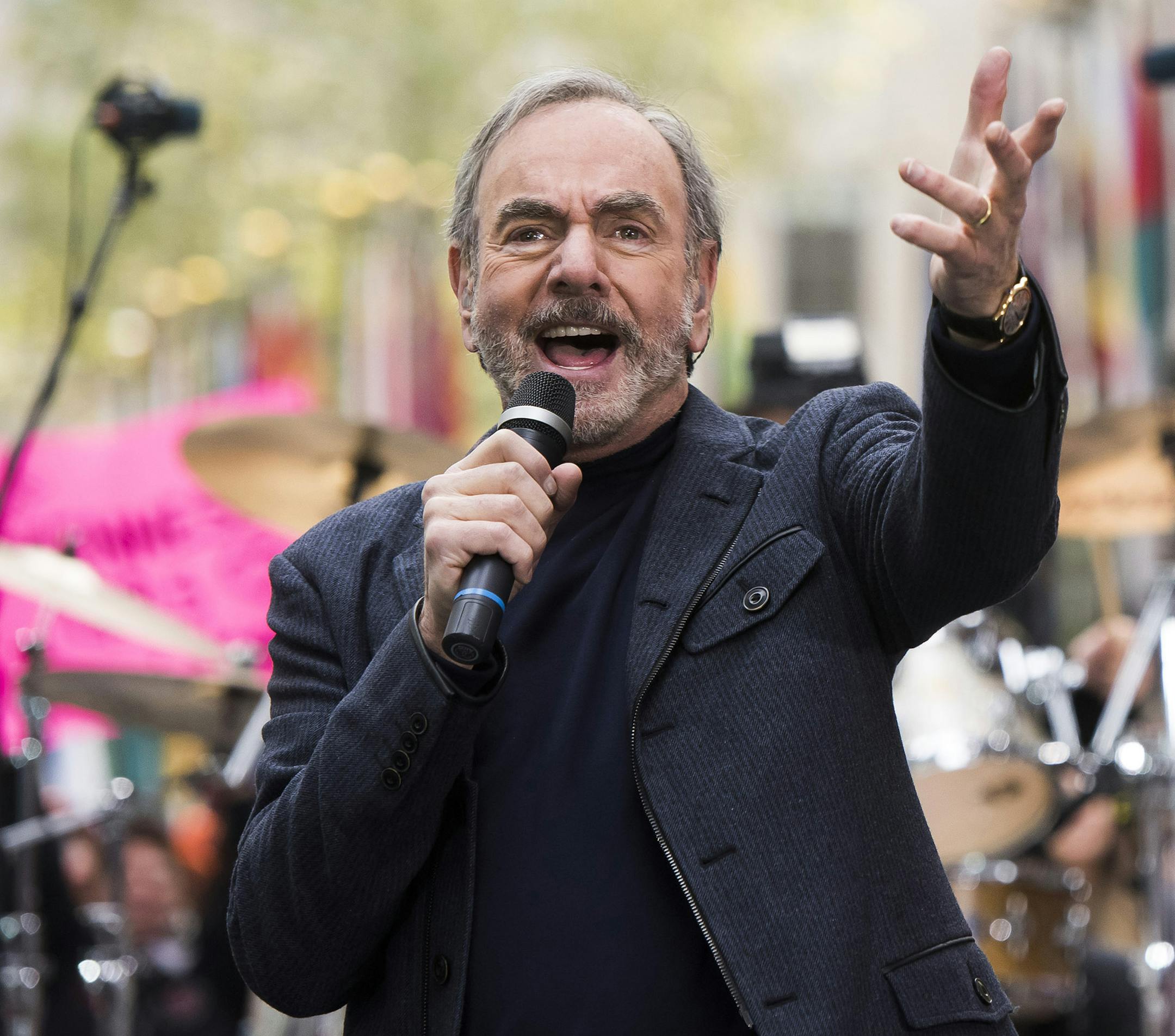 Neil Diamond performs on NBC's "Today" show on Monday, Oct. 20, 2014, in New York. (Photo by Charles Sykes/Invision/AP)