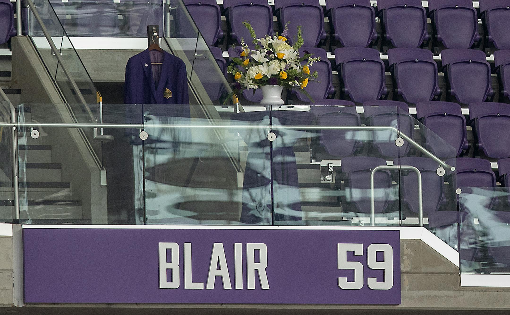 Former Minnesota Vikings linebacker Matt Blair was honored before the game.