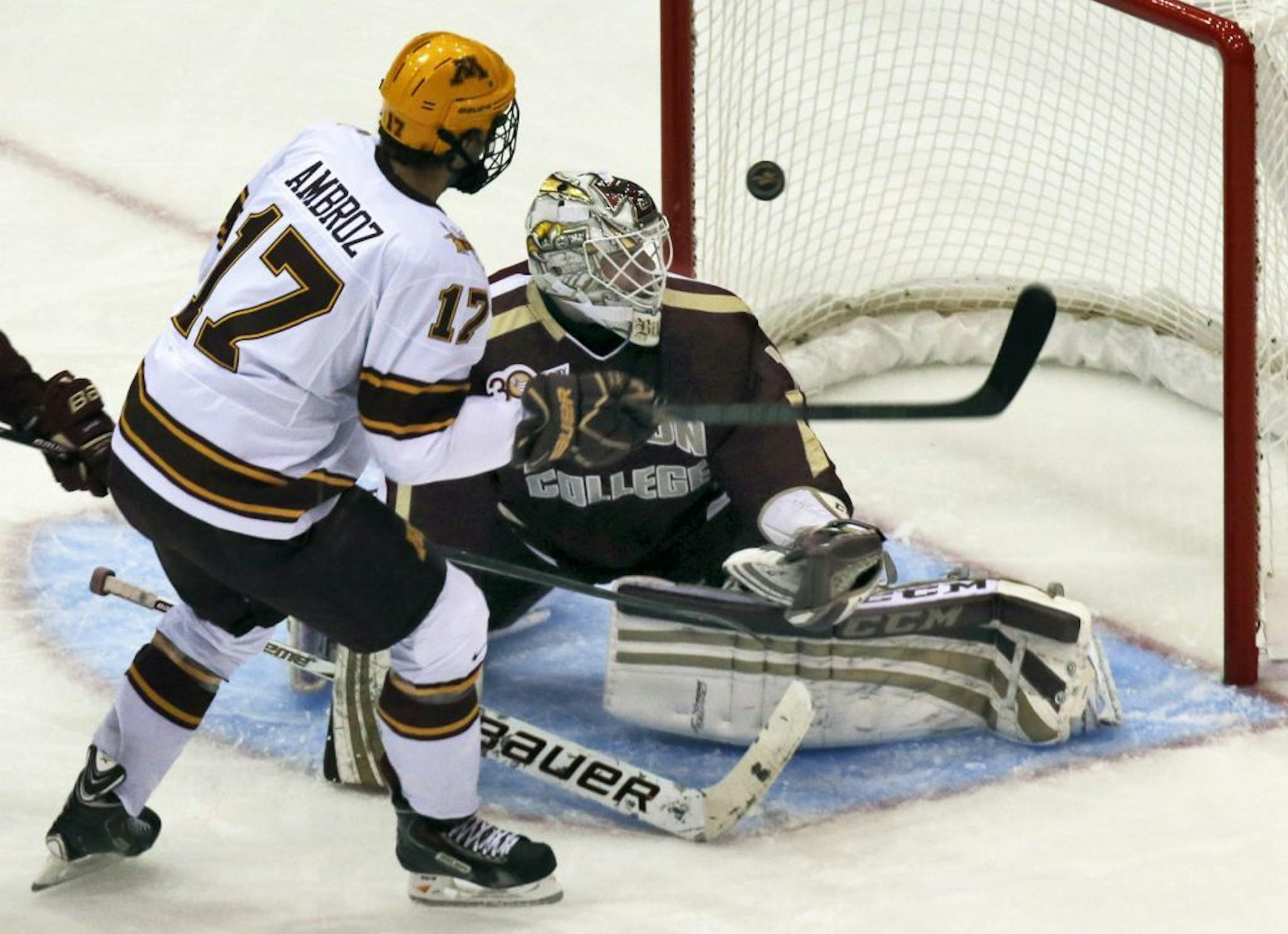 Seth Ambroz (17) beat Boston College goalie Brian Billett for a first period goal Sunday at Mariucci Arena.