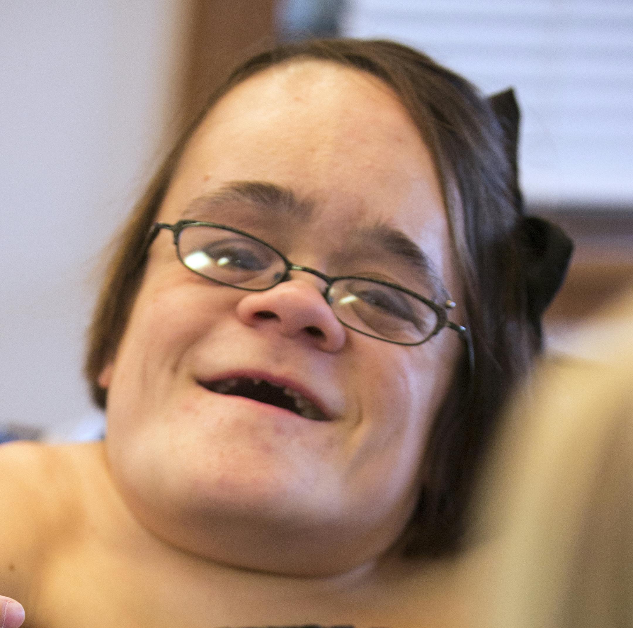 Gaelynn Lea gives a fiddle lesson at her studio in Duluth. ] (Leila Navidi/Star Tribune) leila.navidi@startribune.com BACKGROUND INFORMATION: Friday, March 4, 2016 in Duluth. A day in the life of Duluth fiddler/singer Gaelynn Lea, the winner of NPR's 2016 Tiny Desk contest.