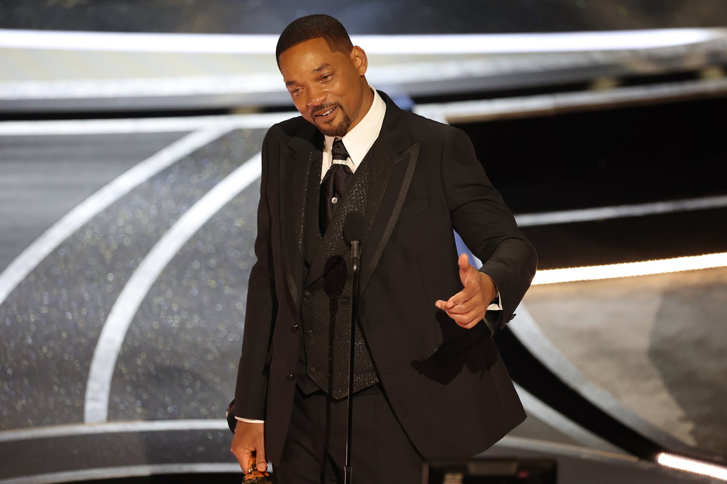 Will Smith accepts the award for Best Actor in a Leading Role for "King Richard" during the 94th Academy Awards at the Dolby Theatre on Sunday, March 27, 2022, in Hollywood, California. (Myung Chun/Los Angeles Times/TNS) ORG XMIT: 43753348W