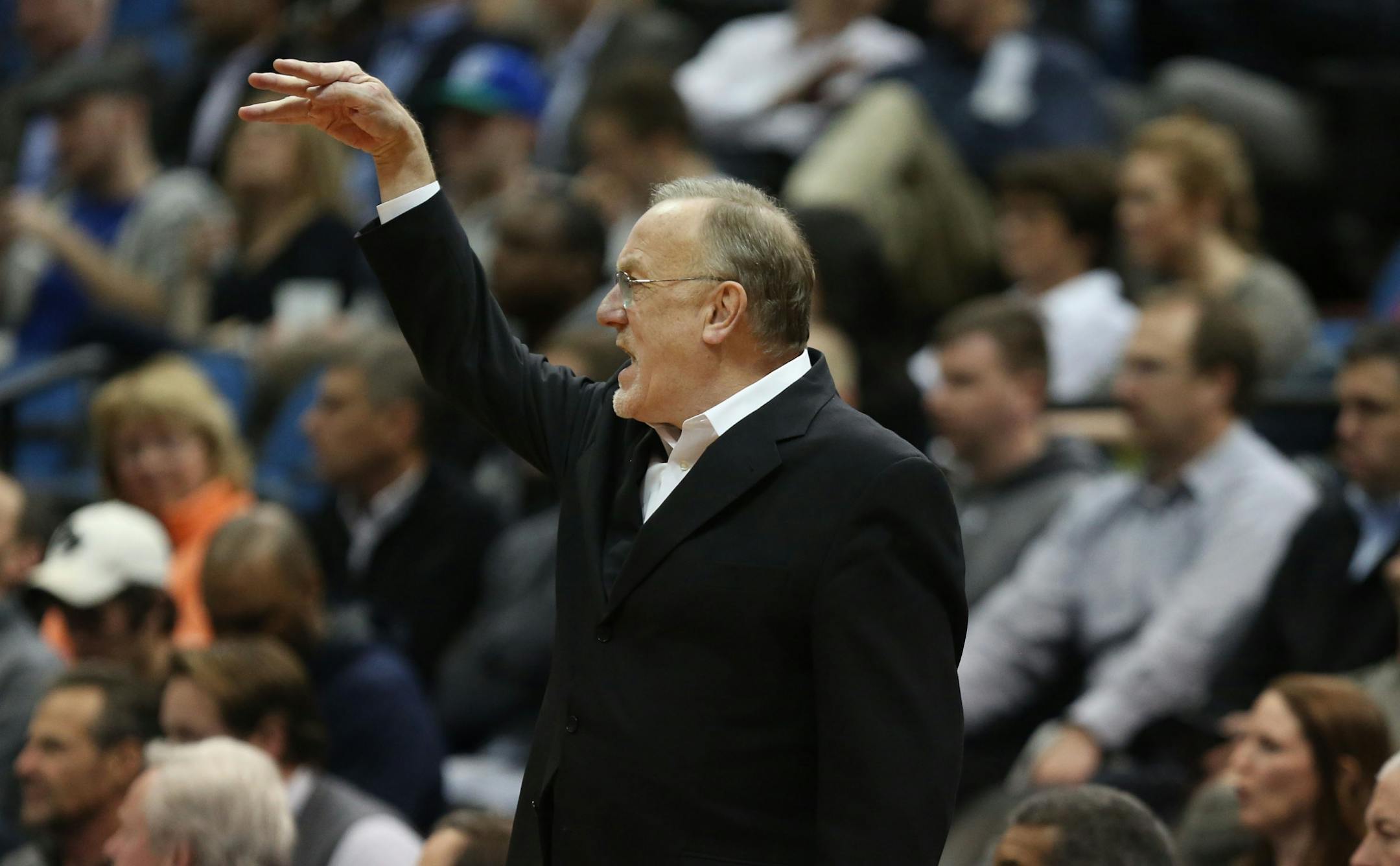 Wolves coach Rick Adelman