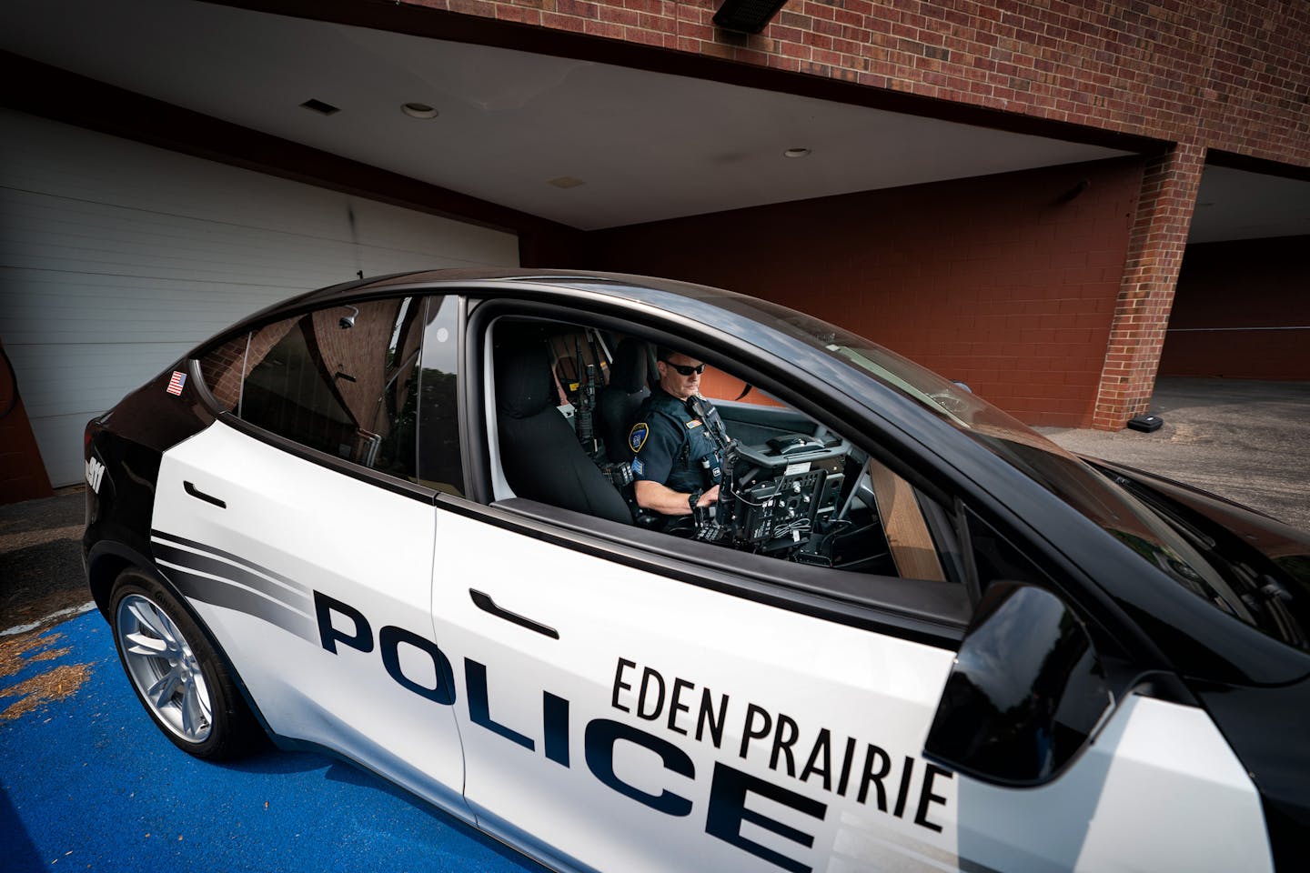 Eden Prairie police add Tesla to fleet