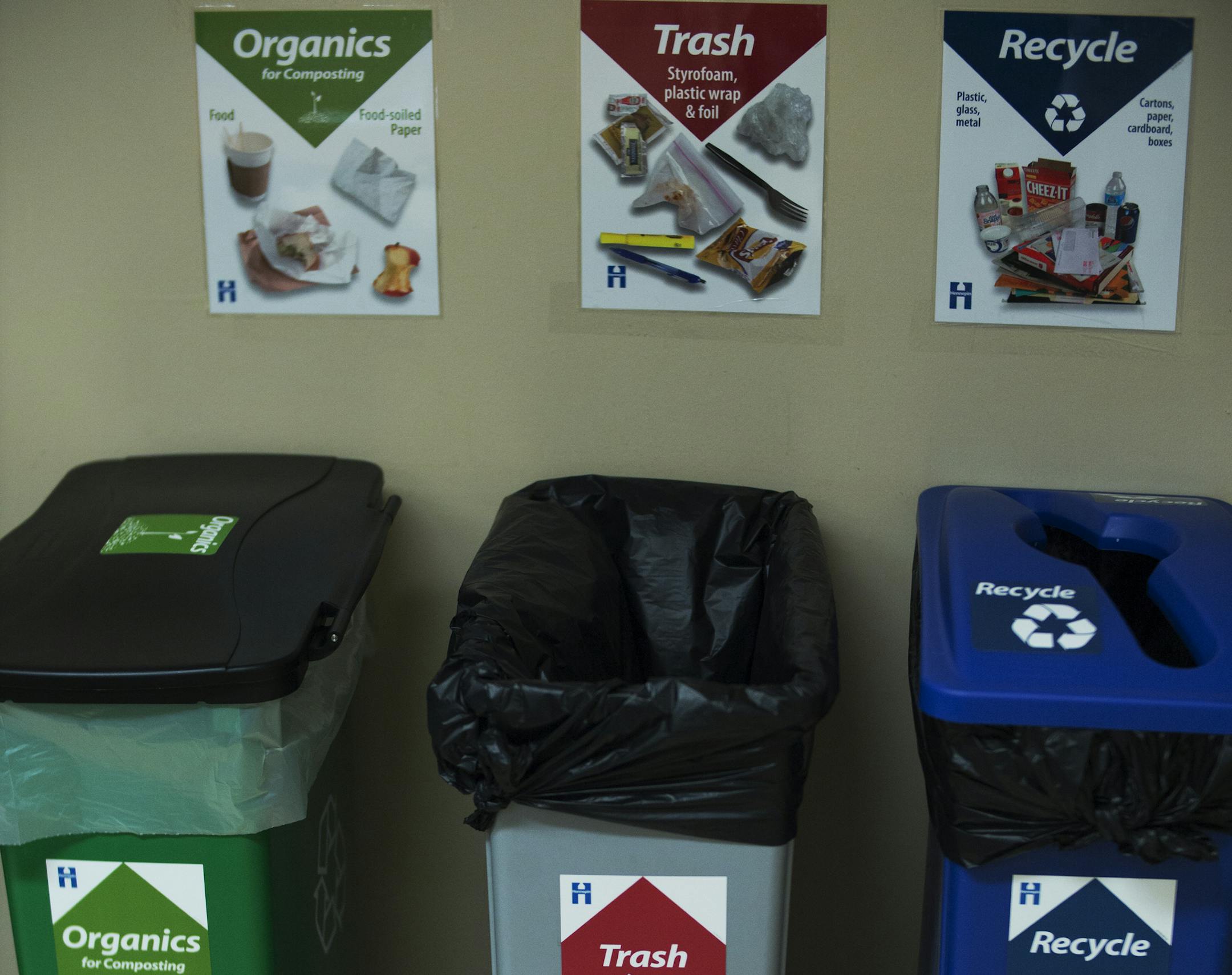 The Greenway Building has organic recycling, a green roof, and solar panels.] Richard Tsong-Taatarii/rtsong-taatarii@startribune.com