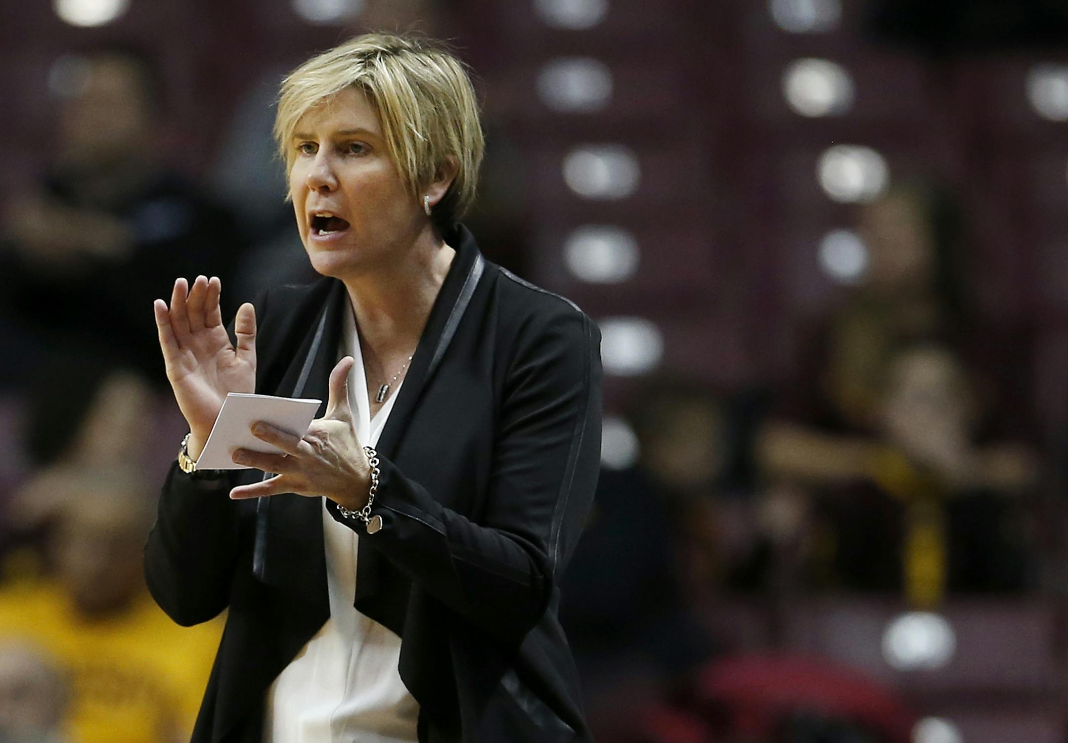 Gophers head coach Marlene Stollings.