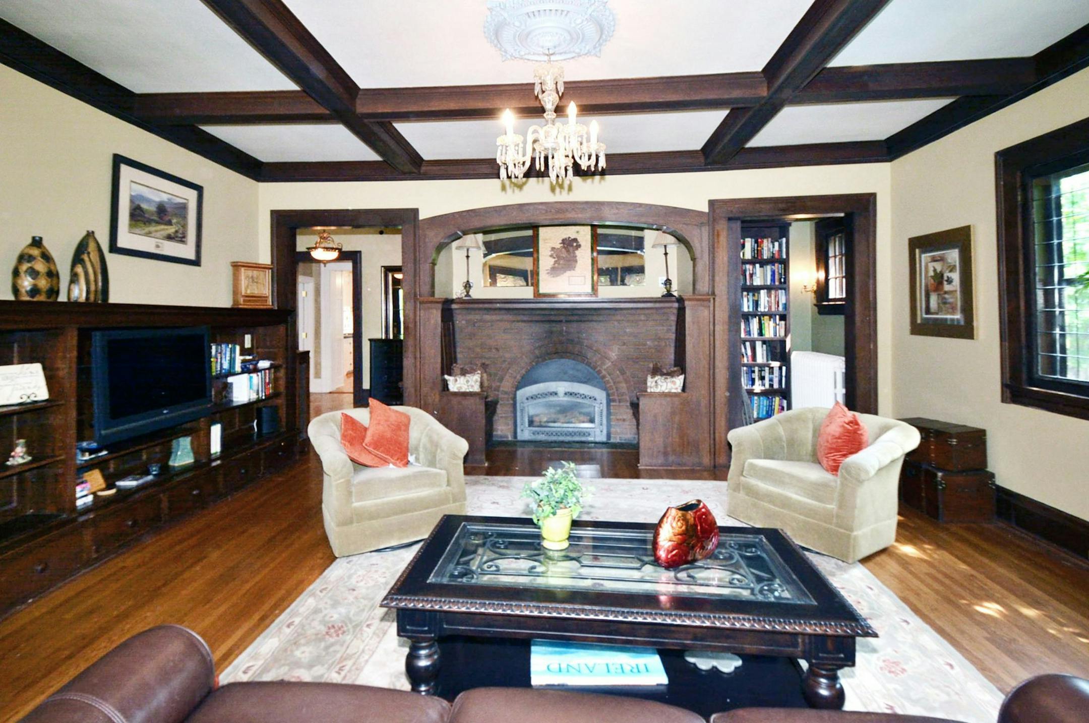 HOMEGAZING: 1908 Summit Ave. brick tudor . living room. Credit Paul Markland.