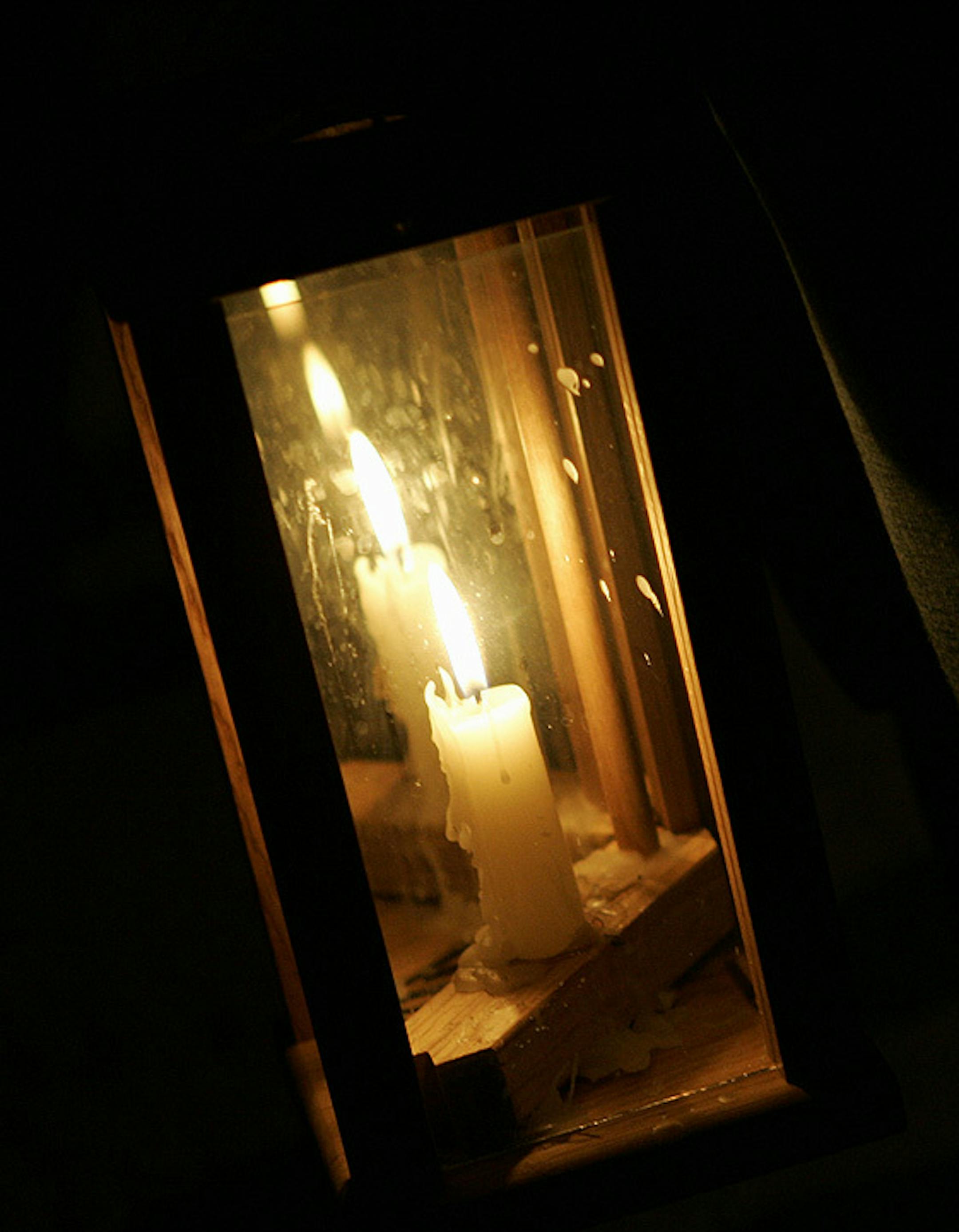 A lantern used during Anoka County Historical Society's Ghosts of Anoka program which gives tours of the city's haunted sites, Anoka, Minn., Oct. 6, 2005. The Ghost Tour runs till October 29. (Ramin Rahimian/Star Tribune) GENERAL INFORMATION: The ACHS holds tours of supposedly haunted historical locales in Anoka. They extended the tours through October, just in time for Halloween. ORG XMIT: MIN2013090216435344