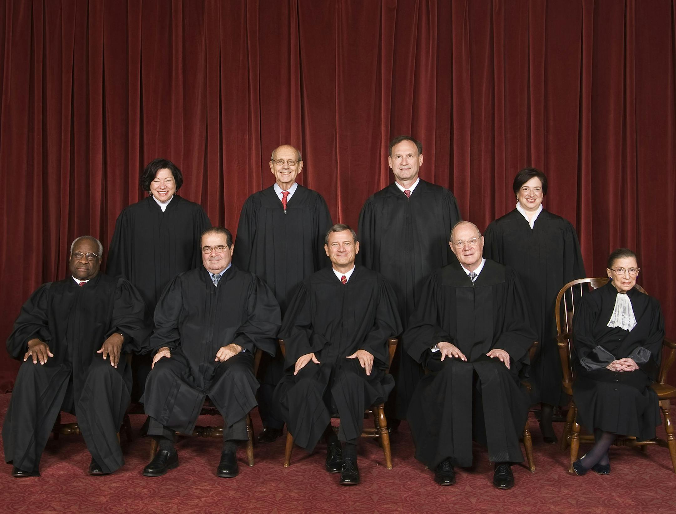 The justices of the U.S. Supreme Court. From left: Clarence Thomas, Sonia Sotomayor, Antonin Scalia, Stephen Breyer, Chief Justice John Roberts, Samuel Alito, Anthony Kennedy, Elena Kagan and Ruth Bader Ginsburg. (The Collection of the Supreme Court of the United States/MCT) ORG XMIT: MIN2014011012563412 ORG XMIT: MIN1401101300480637
