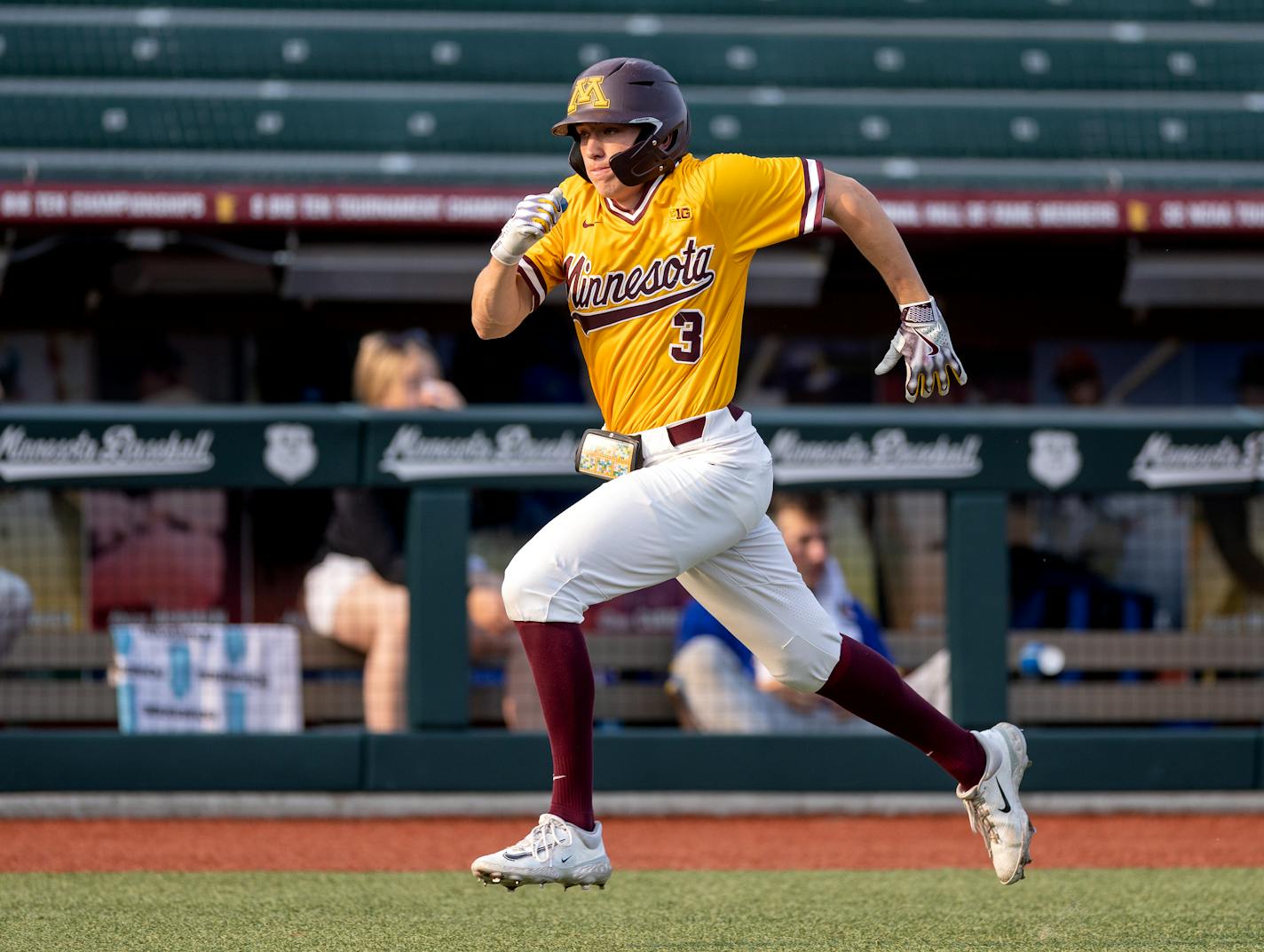 Brady Counsell (3) of the Minnesota Gophers scores in the first inning Tuesday, May 16, 2023, at Siebert Field in Minneapolis, Minn. ] CARLOS GONZALEZ • carlos.gonzalez@startribune.com