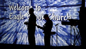 MARLIN LEVISON * mlevison@startribune.com - Possible visual: File Photo from 2006 church service at Eagle Brook.
