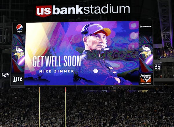 A tribute to Vikings head coach Mike Zimmer was posted during the game.