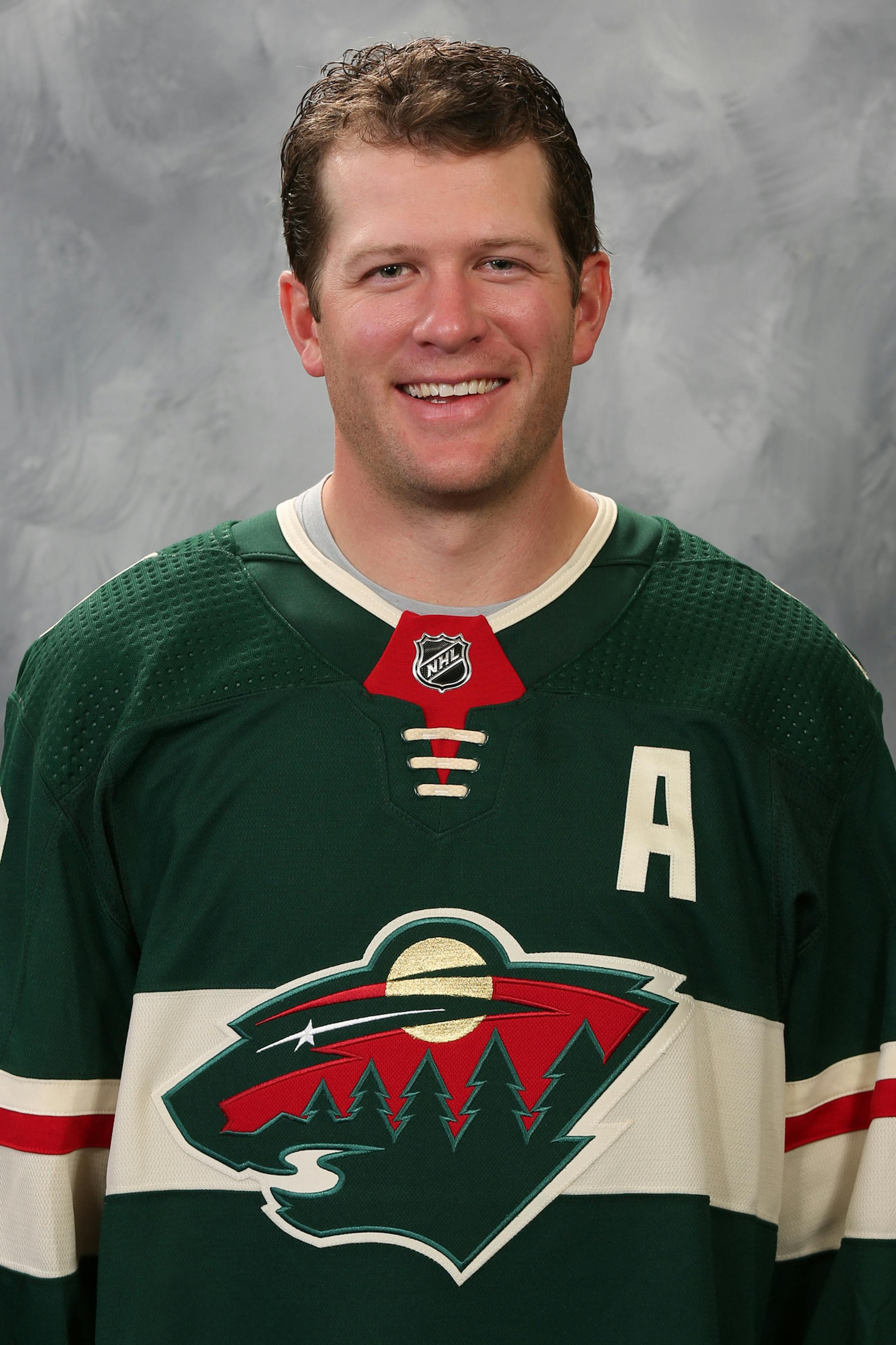 ST. PAUL, MN - SEPTEMBER 13: Ryan Suter #20 of the Minnesota Wild poses for his official headshot for the 2018-2019 season on September 13, 2018 at the Xcel Energy Center in St. Paul, Minnesota. (Andy Clayton-King/NHLI via Getty Images) *** Local Caption *** Ryan Suter ORG XMIT: 775215551