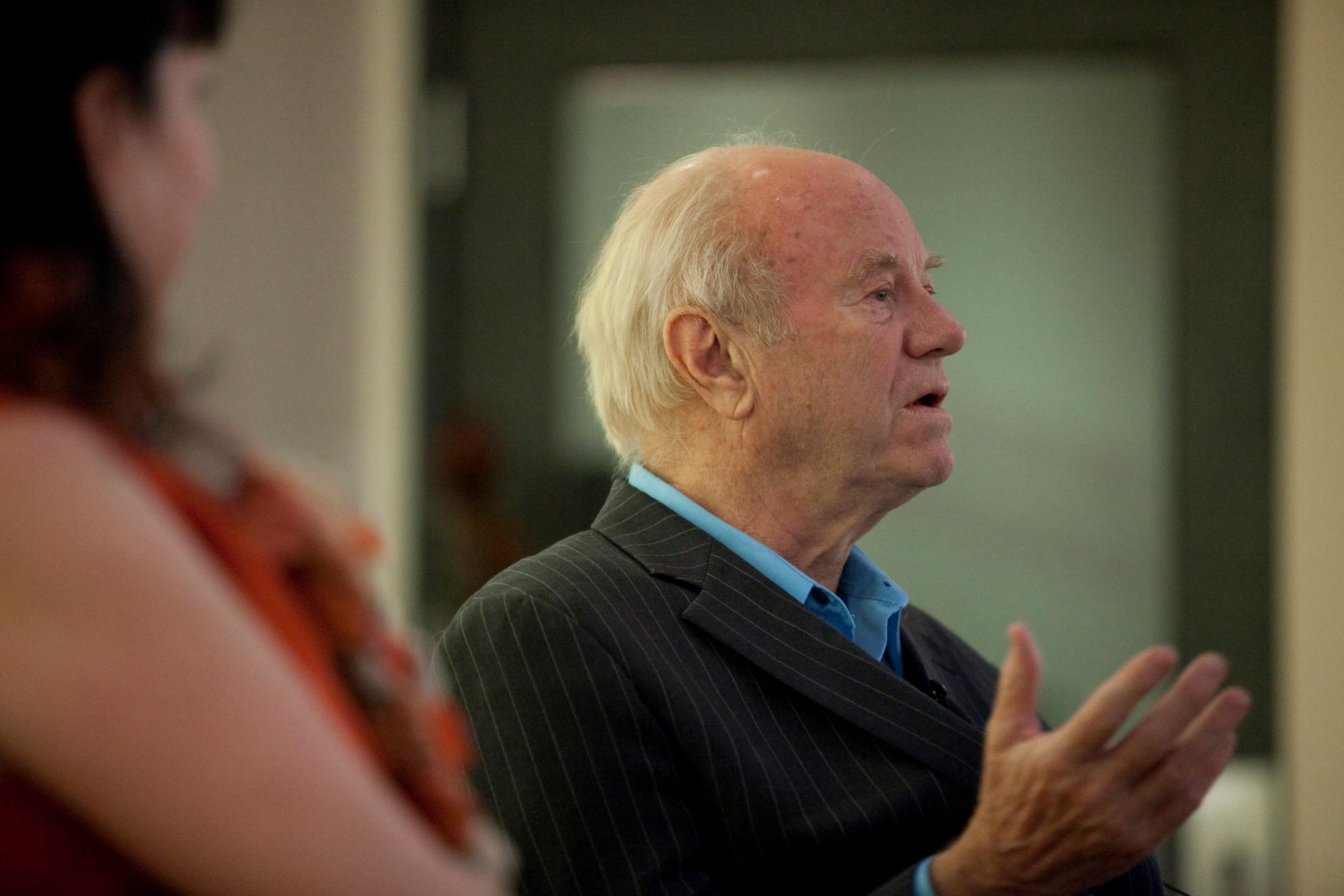 Pop artist James Rosenquist discussed the creative process behind his mural at the Plains Art Museum.