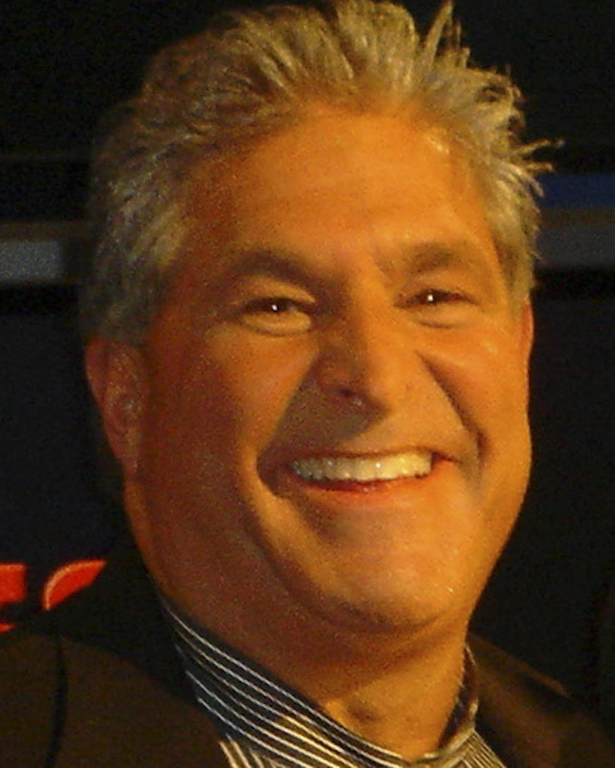 Here the photos that CJ asked me to send (Steven Schussler with Donny Deutsch §+ Steven Schussler and Jill Rappaport). Thank you! Jean Golden Golden Publicity Group 2210 Pine Island Road Minneapolis, MN §55305 Cell: §§612-385-2324 Office: 952-593-0909 Fax: §§§952-593-3636