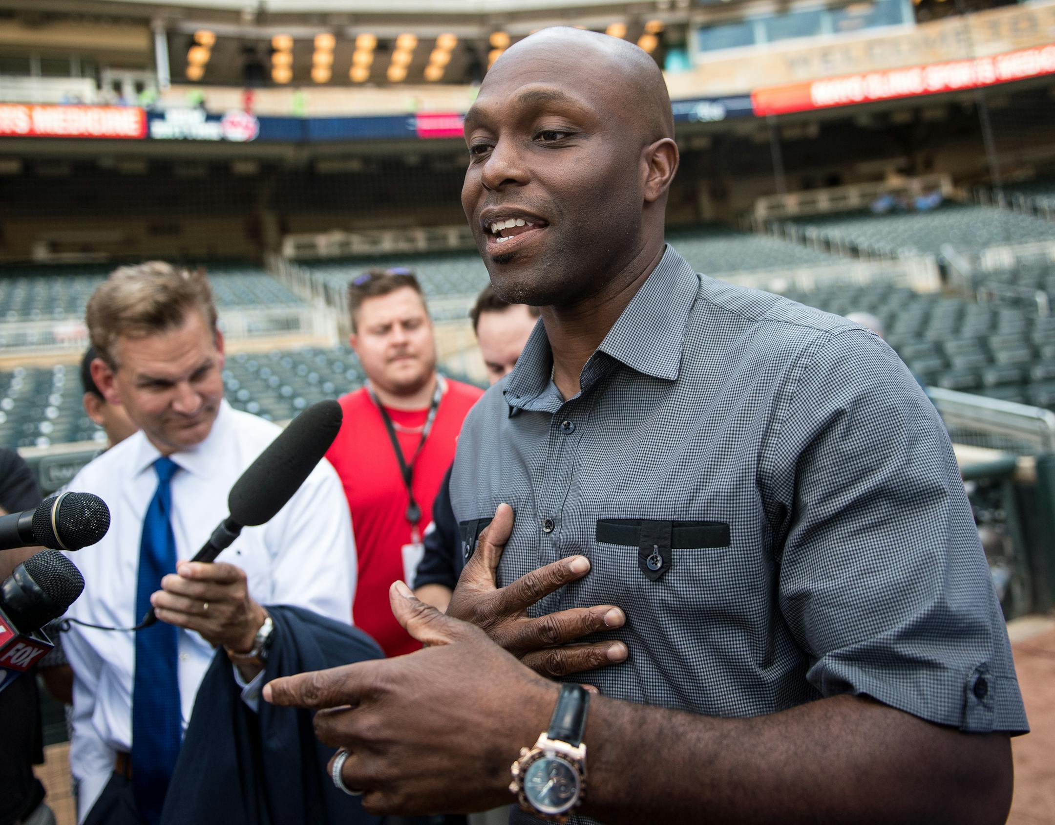 Former Twins outfielder and clubhouse leader Torii Hunter will return to the club as a special assistant's role will have duties "emphasizing heavy focus on organizational culture and major league environment, and spending time with the major league team and baseball operations decision making staff."