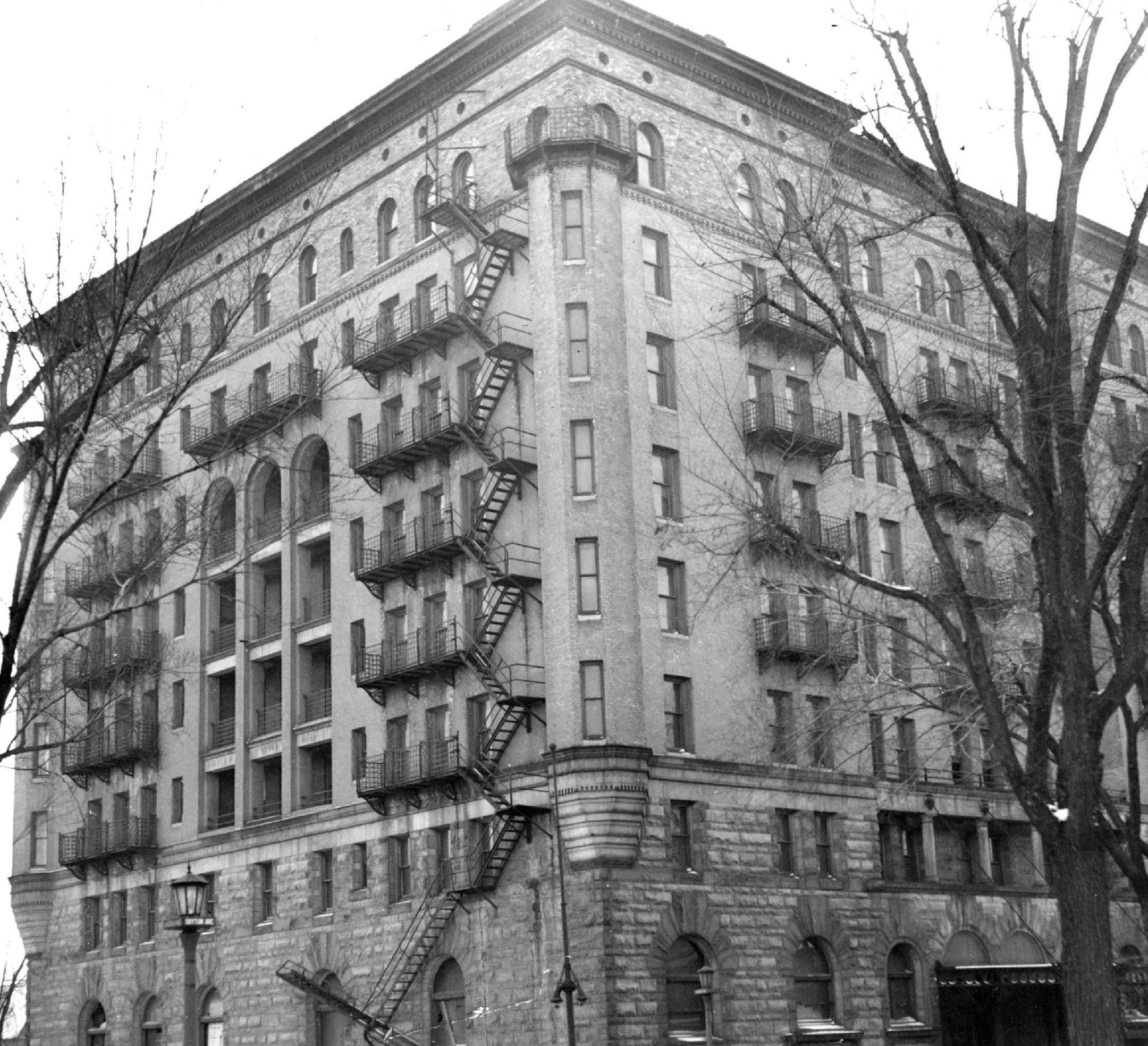 Aberdeen Hotel - Ruth Munson - Murdered