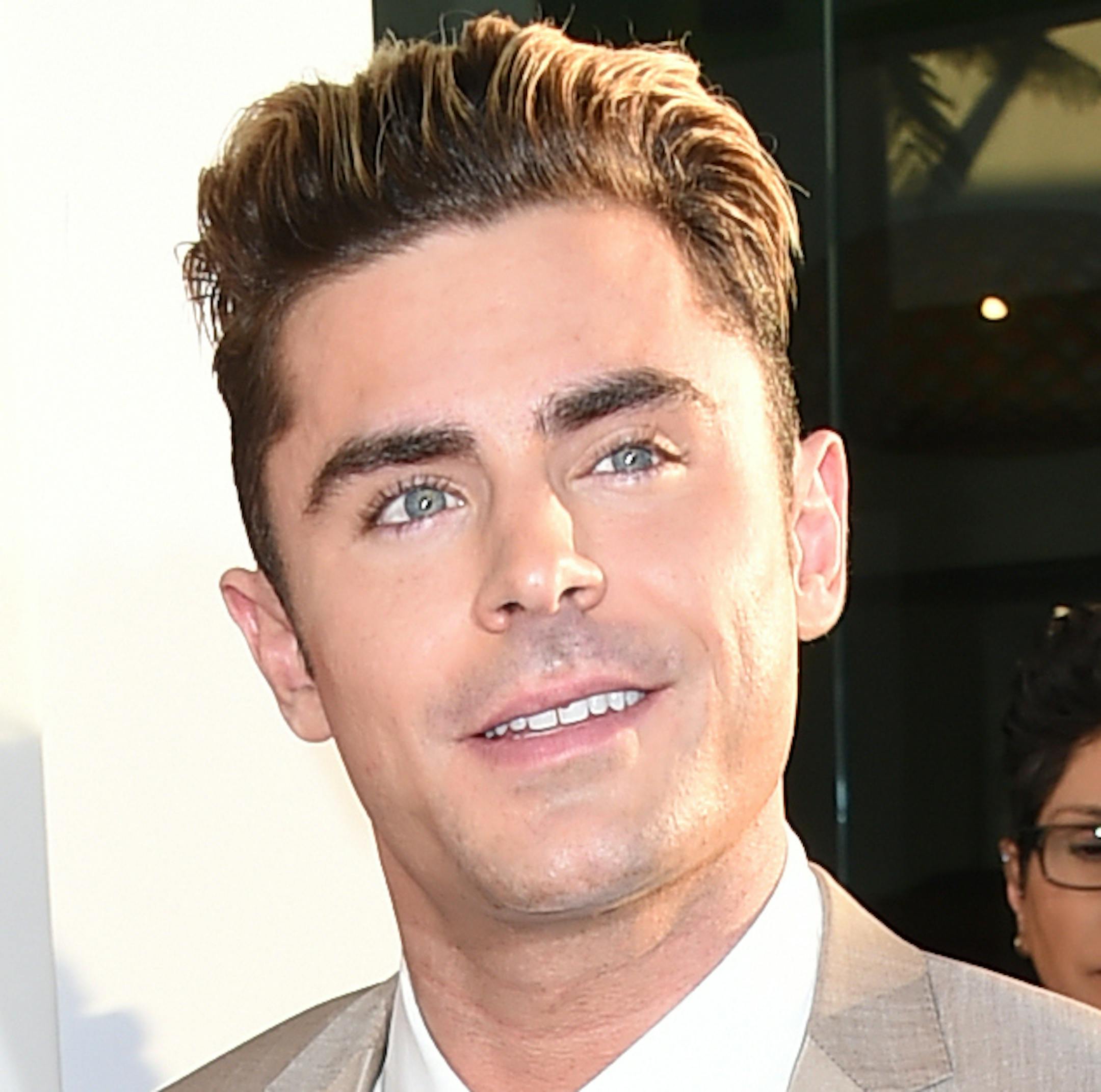 Zac Efron arrives at the Los Angeles premiere of "Mike and Dave Need Wedding Dates" at the Cinerama Dome at Arclight Hollywood on Wednesday, June 29, 2016. (Photo by Jordan Strauss/Invision/AP)