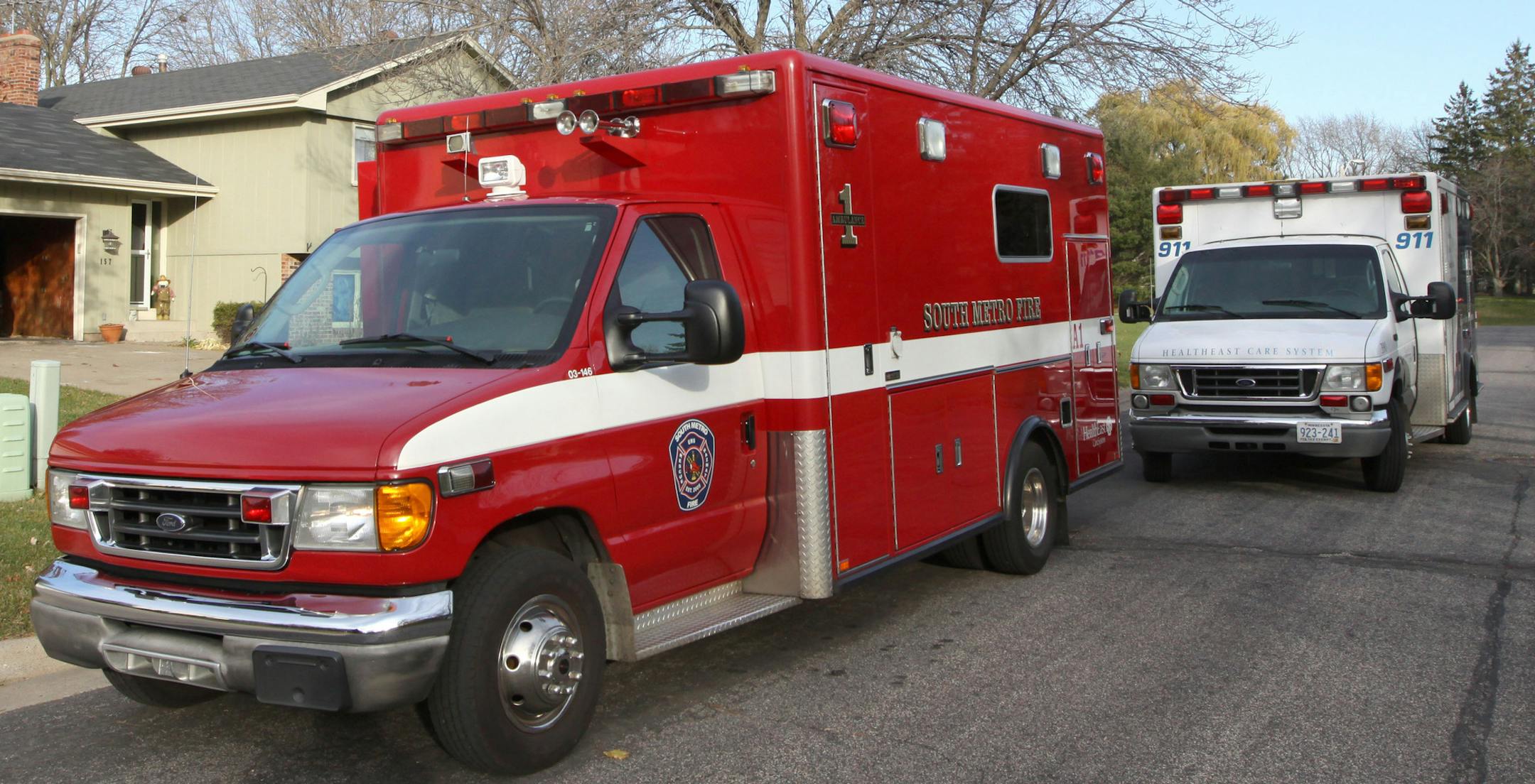 BRUCE BISPING ¬• bbisping@startribune.com West St. Paul, MN., Tuesday, 11/9/10] Both South Metro firefighters and HealthEast crews responded to an emergency call in West St. Paul, where a two year old girl had a seizure. ORG XMIT: MIN2013022717160171