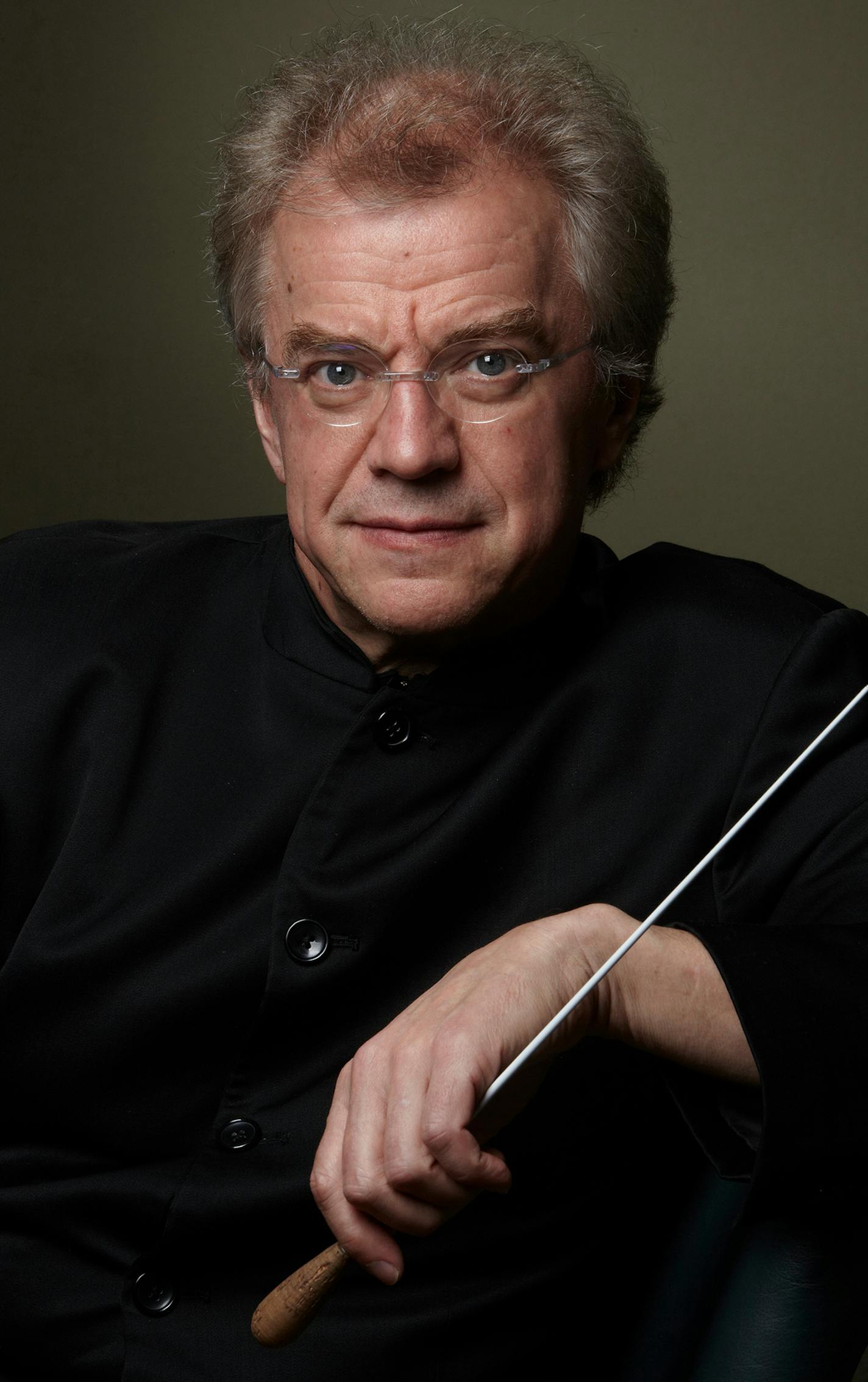 Minneapolis, MN - Minnesota Orchestra 2012: Updated portrait - Osmo Vanska Date: Tuesday January 10, 2012 Photo by &#xac;&#xa9; Todd Buchanan 2012 Technical Questions: todd@toddbuchanan.com; Phone: 612-226-5154. Keywords: Osmo Vanska ORG XMIT: MIN1301221541541609