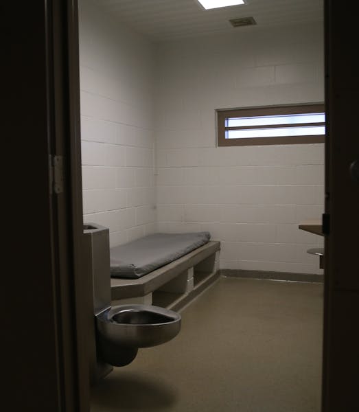 For use with JAILS082513 ONLY. Interior of a Hennepin County Jail cell. (DAVID JOLES/STARTRIBUNE) djoles@startribune.com