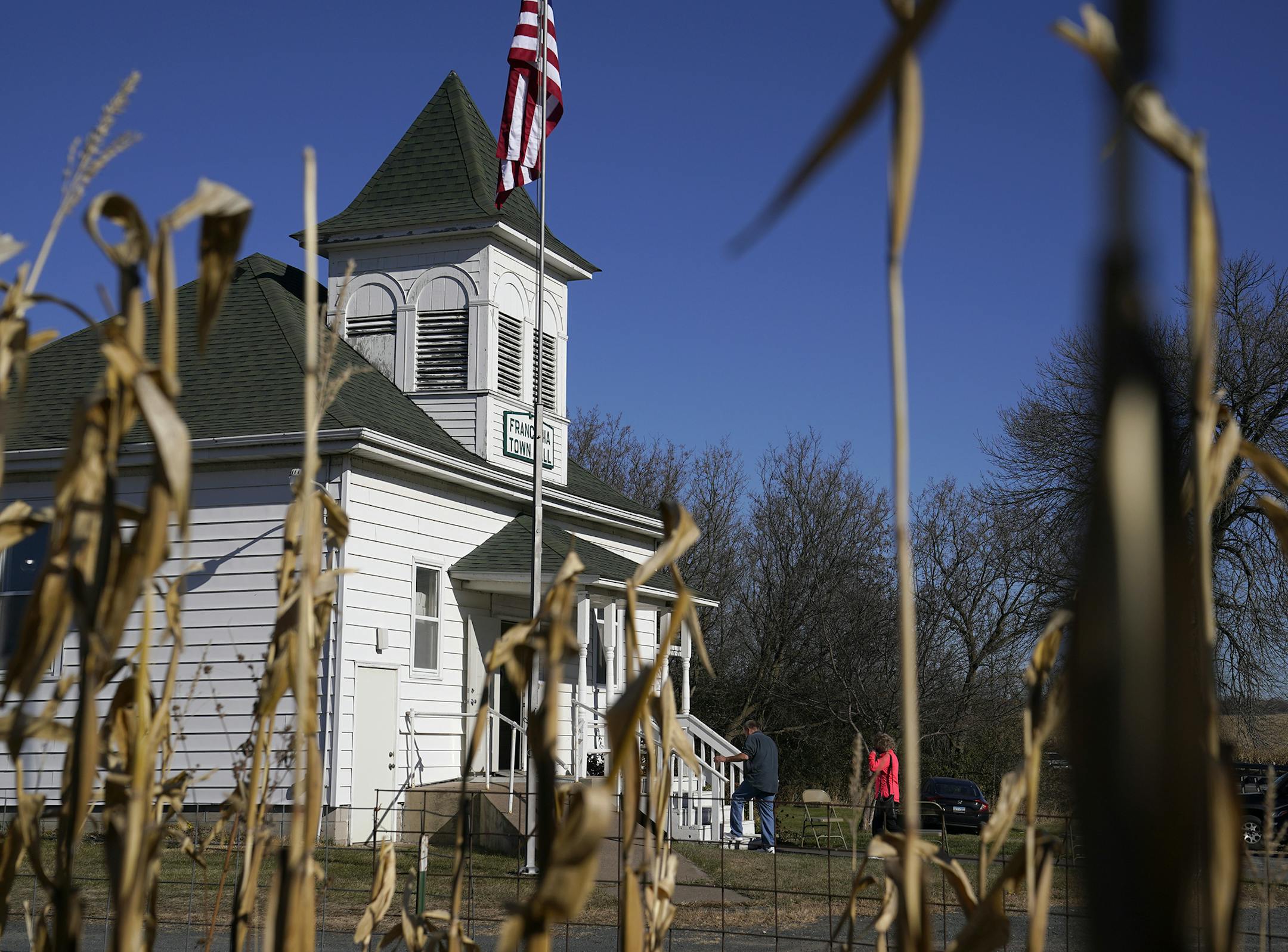Voters head to the polls Tuesday at Franconia Township Town Hall in Shafer . ] DAVID JOLES • david.joles@startribune.com Tuesday, Nov. 3, 2020 in Frontenac, MN election day at rural, bucolic Town Hall locations in Minnesota, including: Franconia Township Town Hall in Shafer, MN Florence Town Hall 33915 US-61 In Frontenac, MN Vasa Town Hall 15527 Norelius Rd in Welch, MN**Robert and Nancy Herron , Heather Hawk, Joshua Sanders, Laura Gesme, Isla, Olivia Anderson, Al Lindell, cq