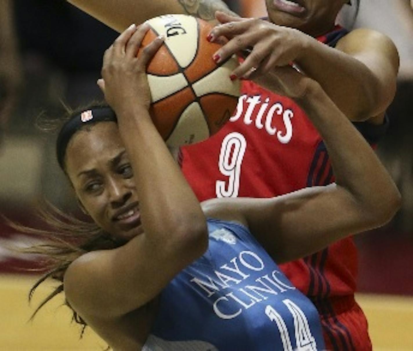 Lynx rookie power forward Bashaara Graves